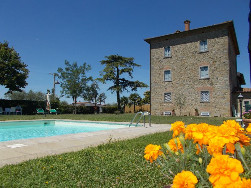 Villa Il Palazzo private pool table tennis cortona sleeps 20