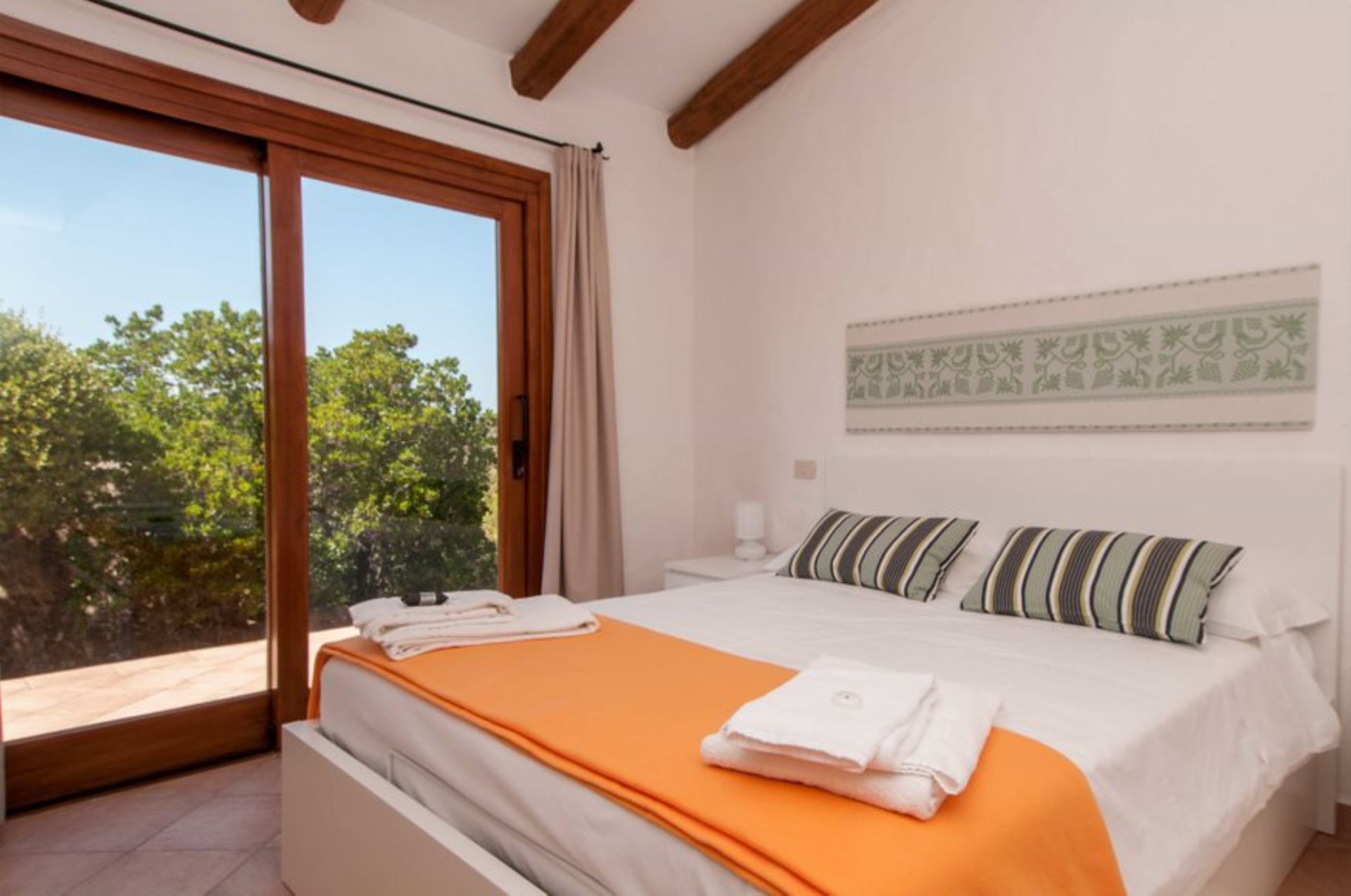 image Villa Panoramica Con Piscina  Smeralda