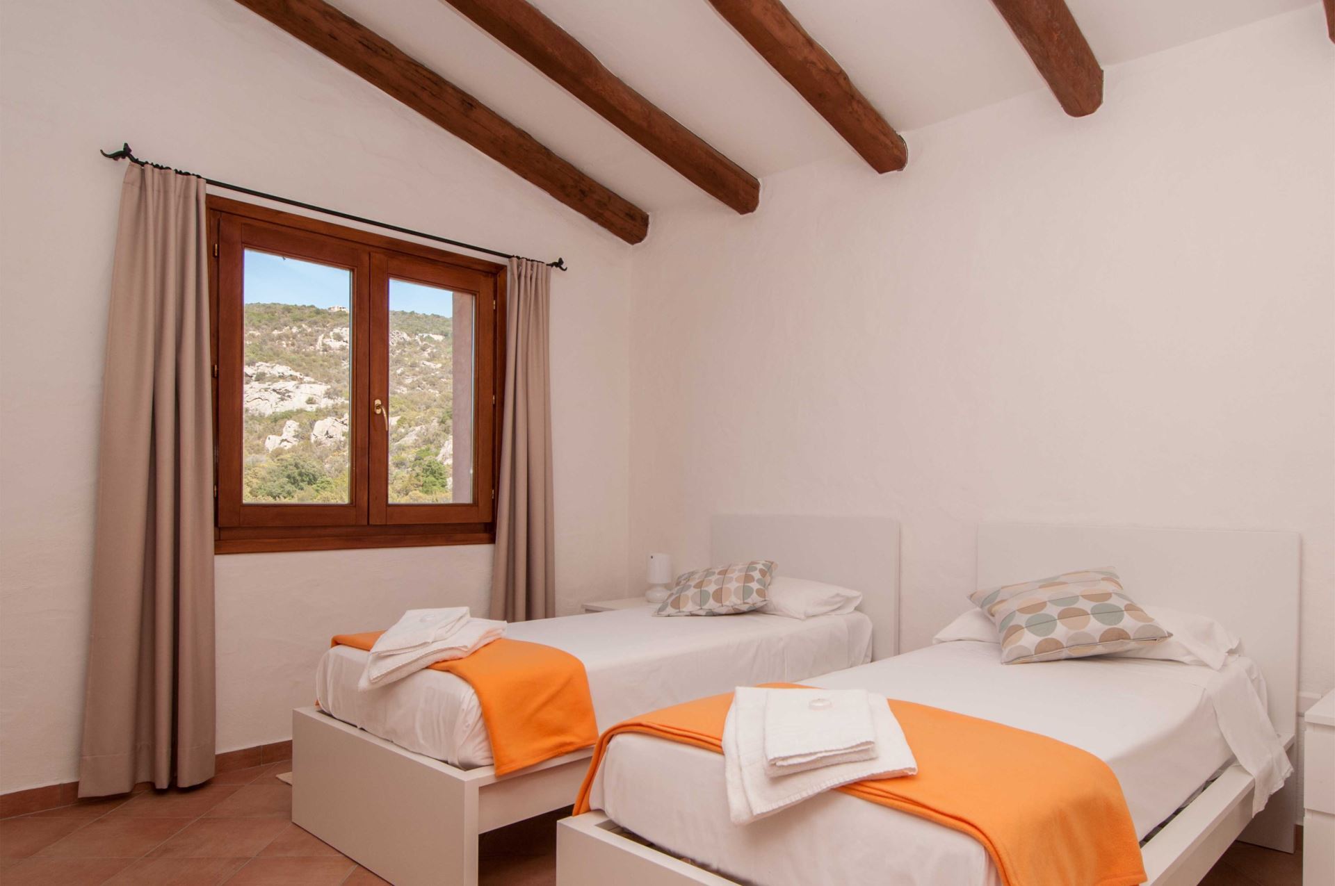 image Villa Panoramica Con Piscina  Smeralda