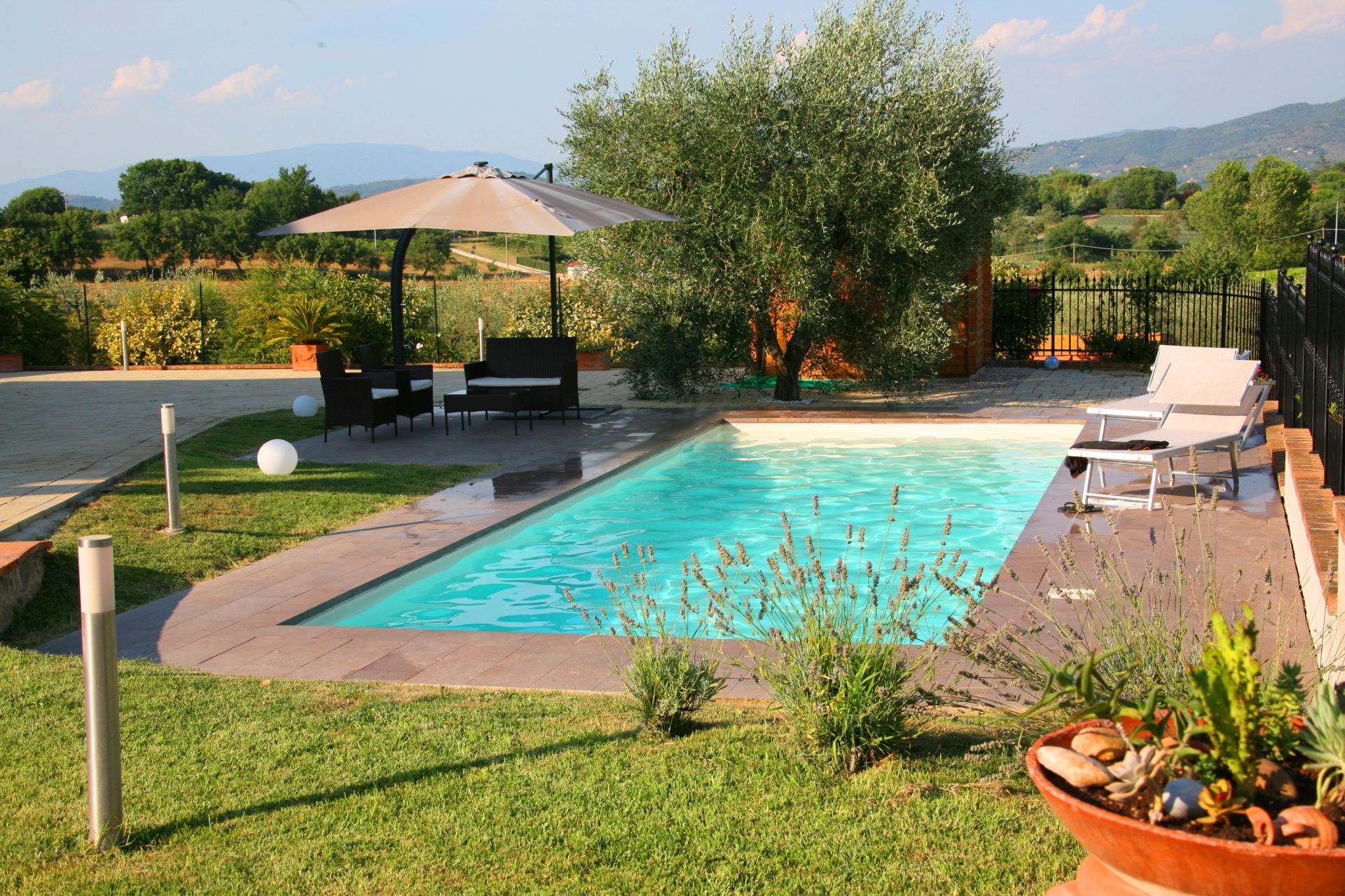 image SUNNYHILL