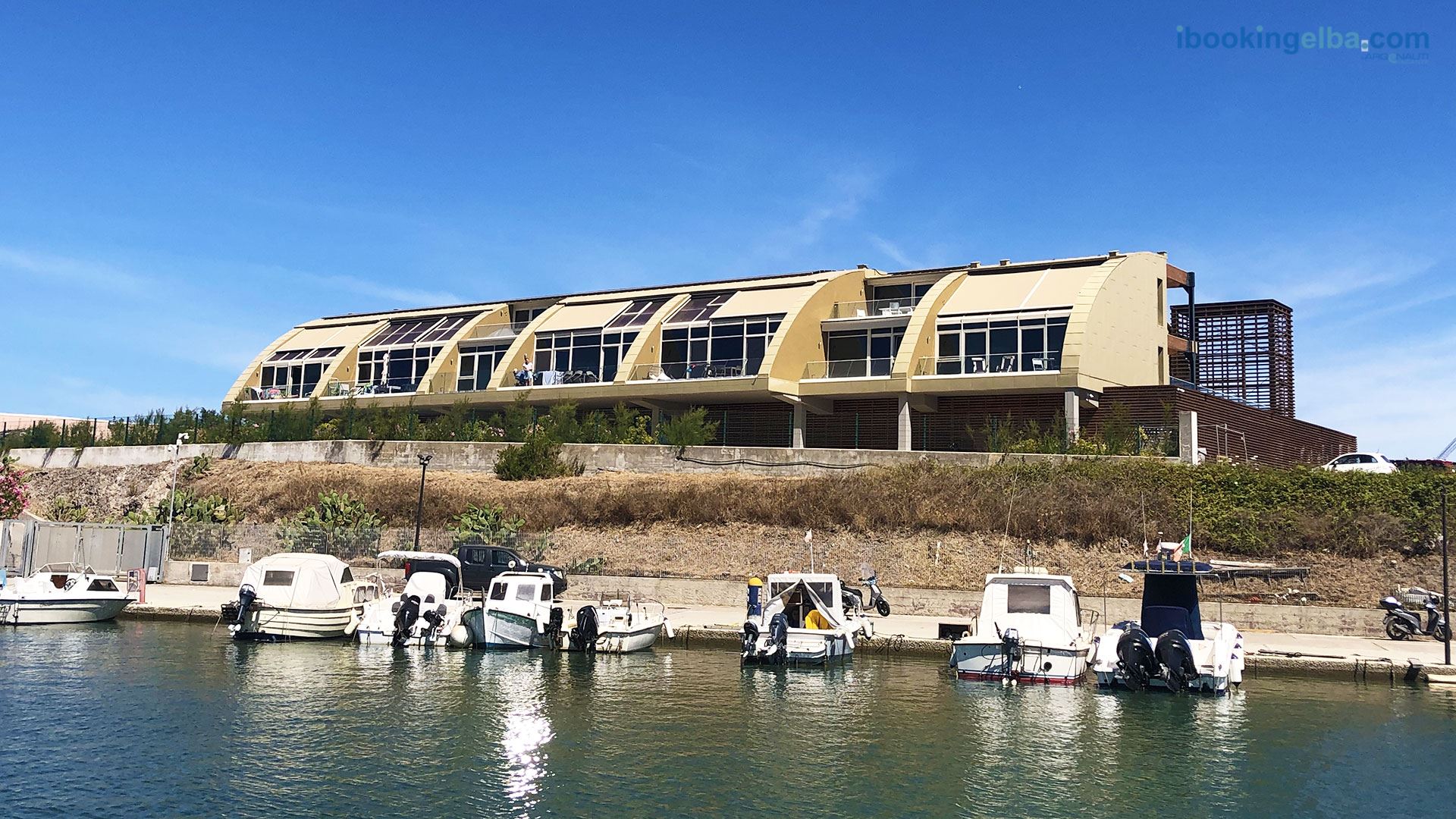 Fronte Mare Suites - Vista dal mare