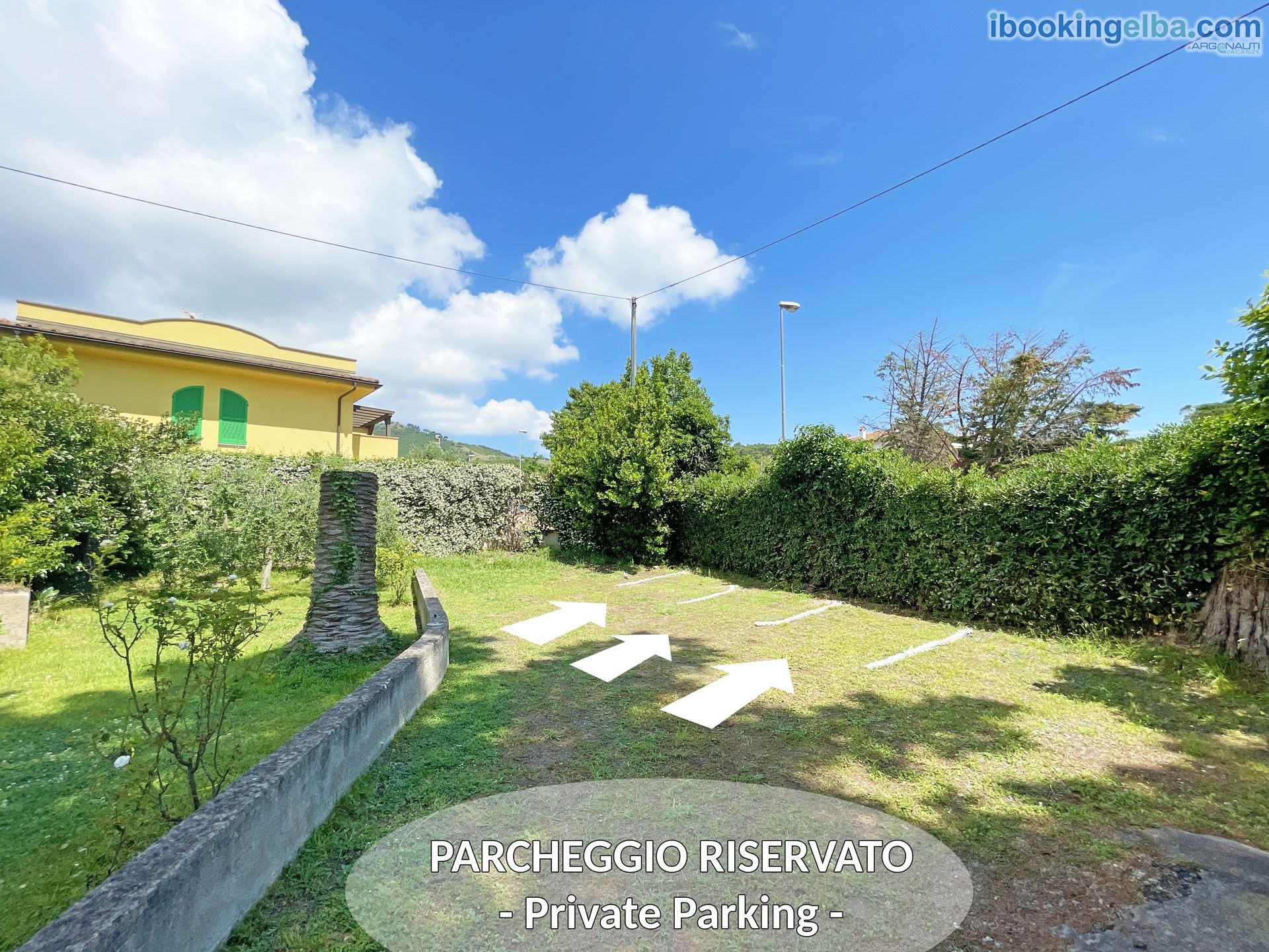 Appartamenti Adriana - Area di Parcheggio