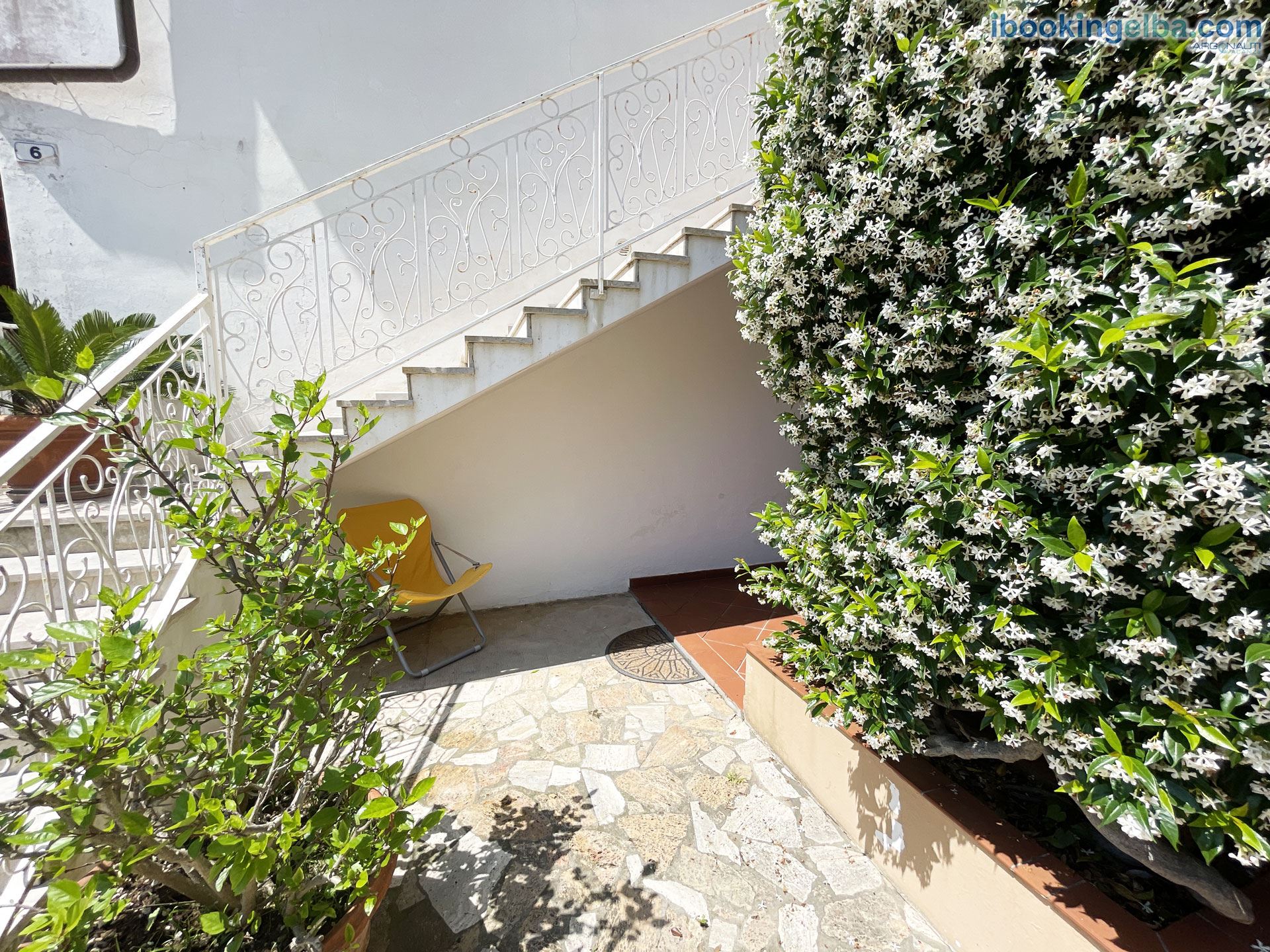 Bilocale 2 - Ingresso all'appartamento