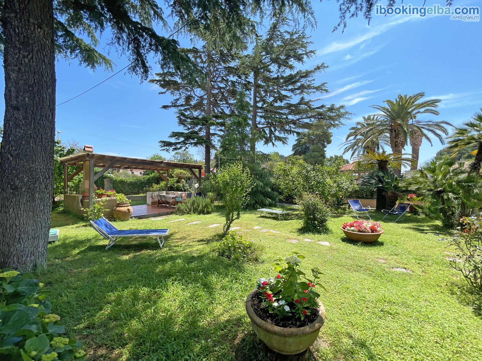 Appartamenti Adriana - Giardino