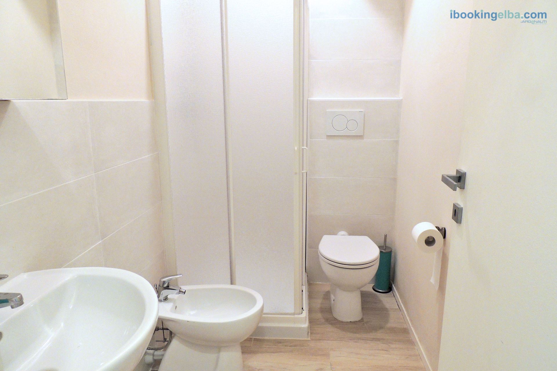 Il Sogno Azzurro - Bagno con Box doccia (senza finestra)