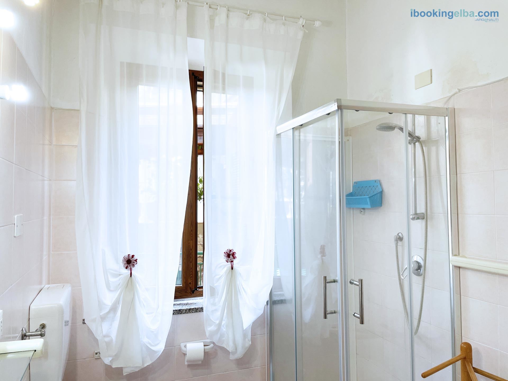 Casa Giuseppina - Seccheto - Bagno con Box Doccia