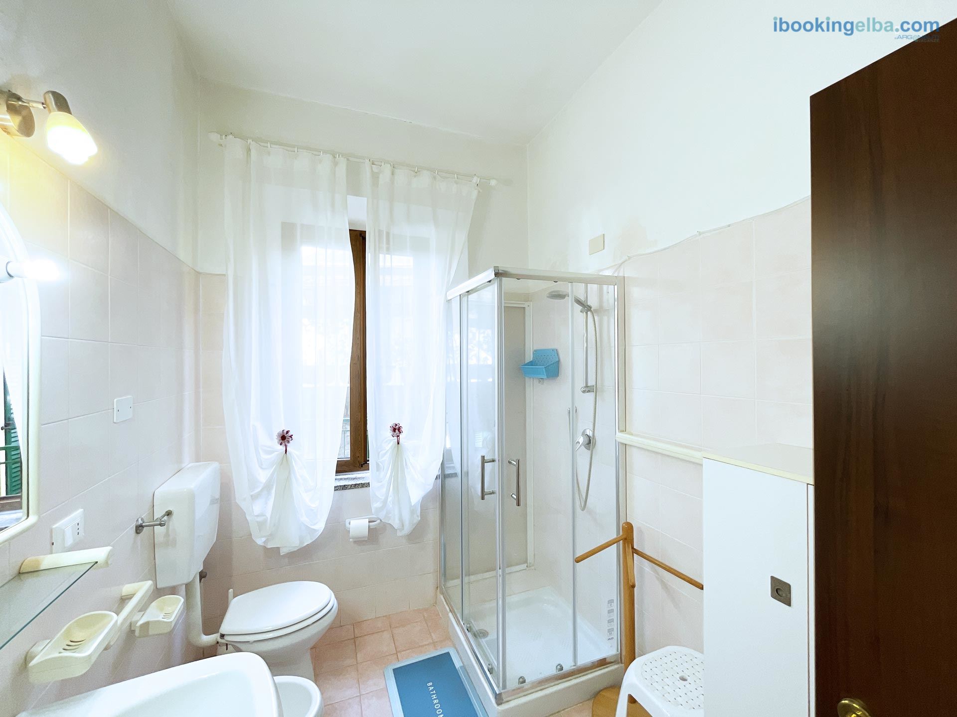 Casa Giuseppina - Seccheto - Bagno con Box Doccia
