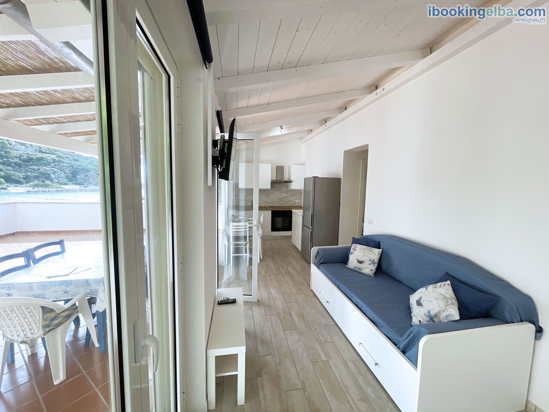 Cavoli Beach - Soggiorno con Divano Letto