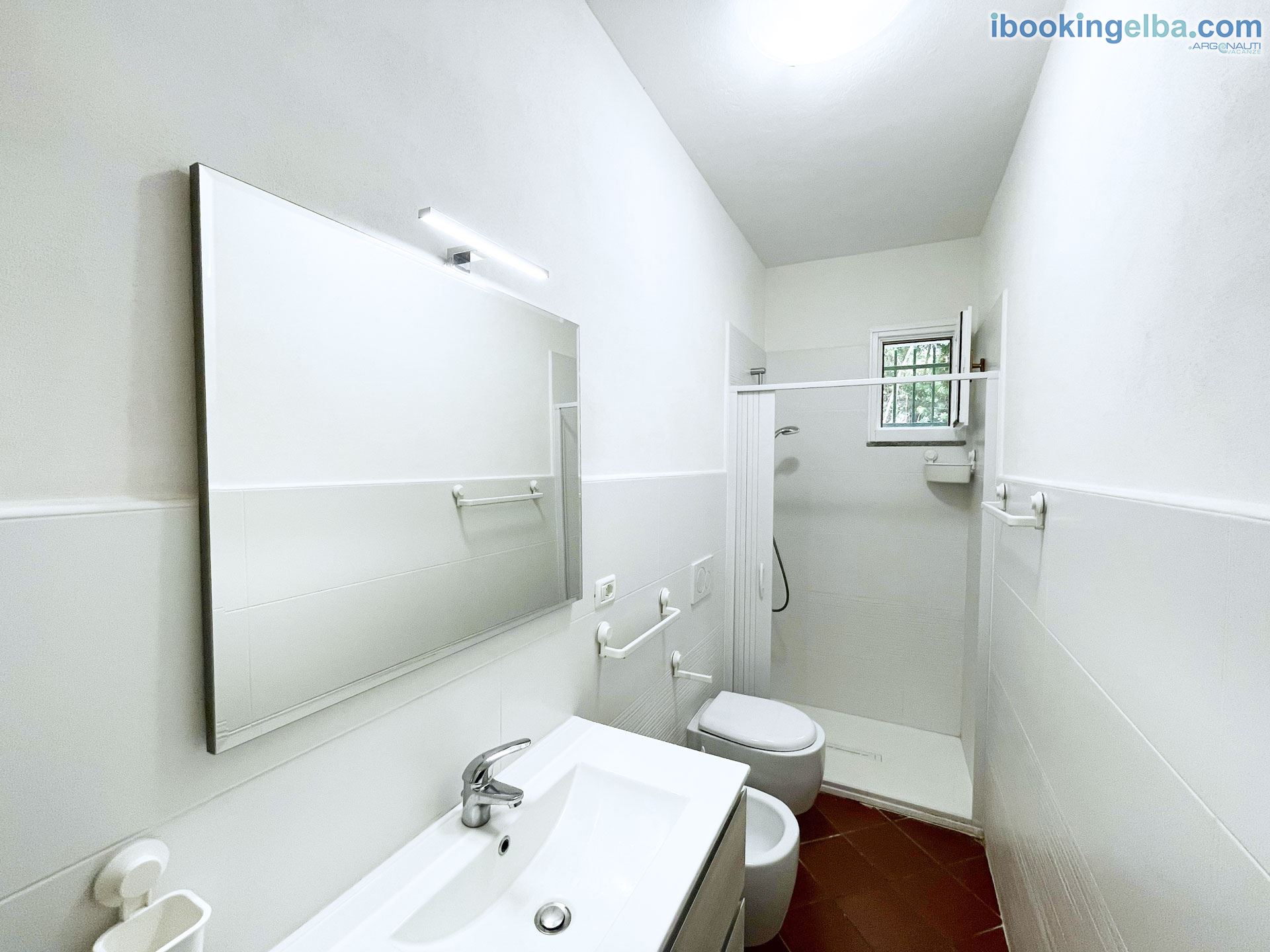 Cavoli Beach - Bagno con Box Doccia