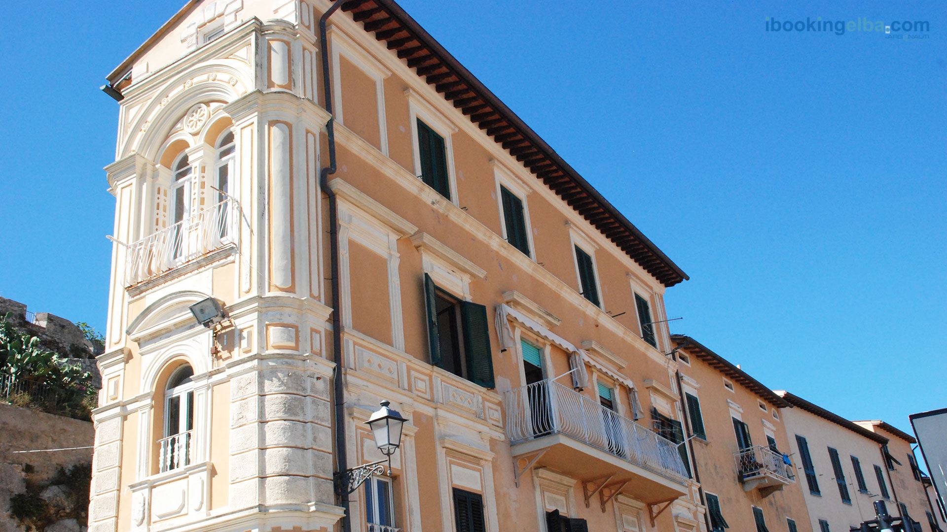 Edificio storico di Cosmopolis