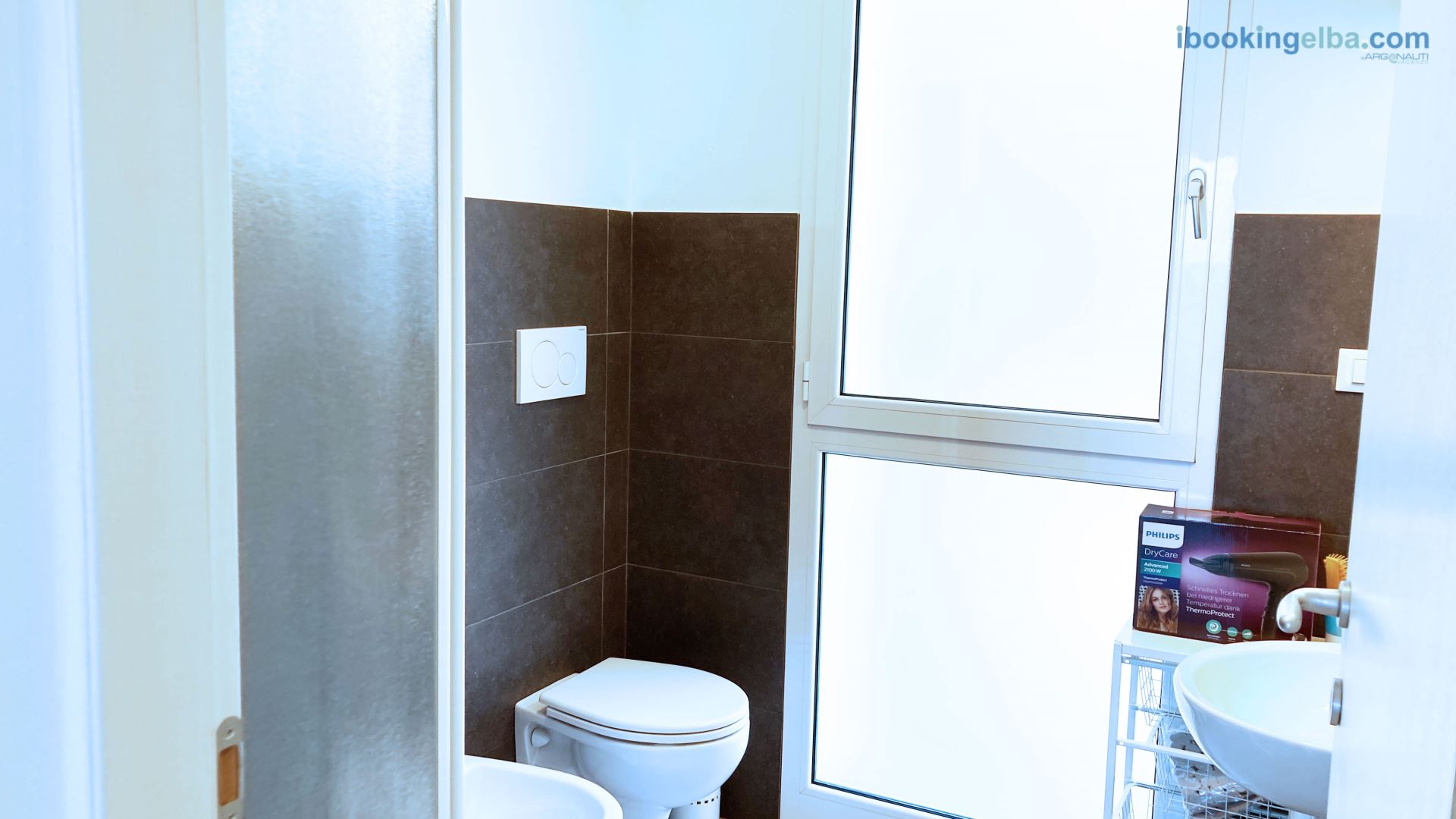 Bagno n.1 -  box doccia  - Corpo Centrale 1° livello