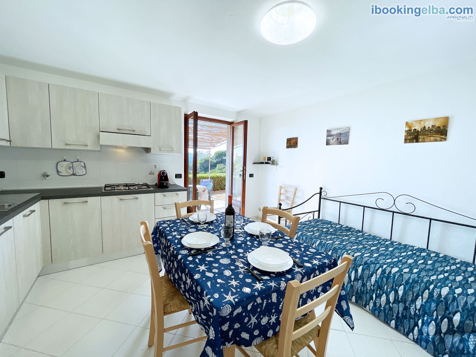 Casa Deni - Trilocale - soggiorno con zona pranzo e angolo cottura