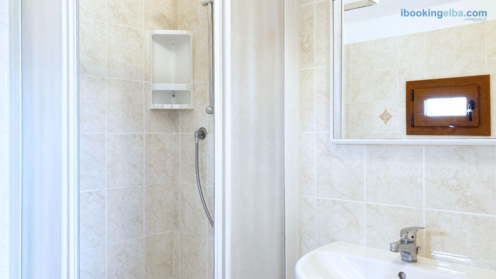 Casa Emy 2 - Bagno con Box Doccia