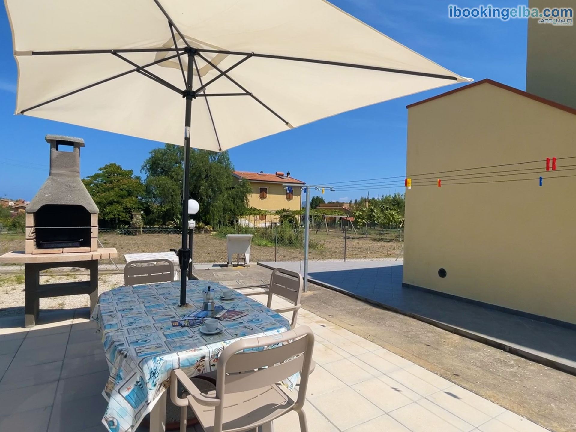 Casa Emy 2 - Spazio esterno con barbecue