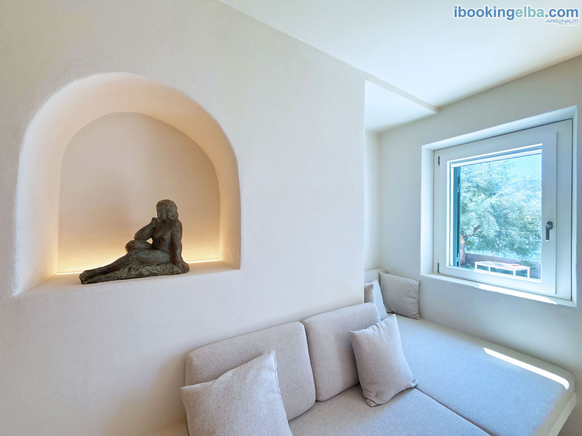 Casa Capo Enfola - Particolare del soggiorno