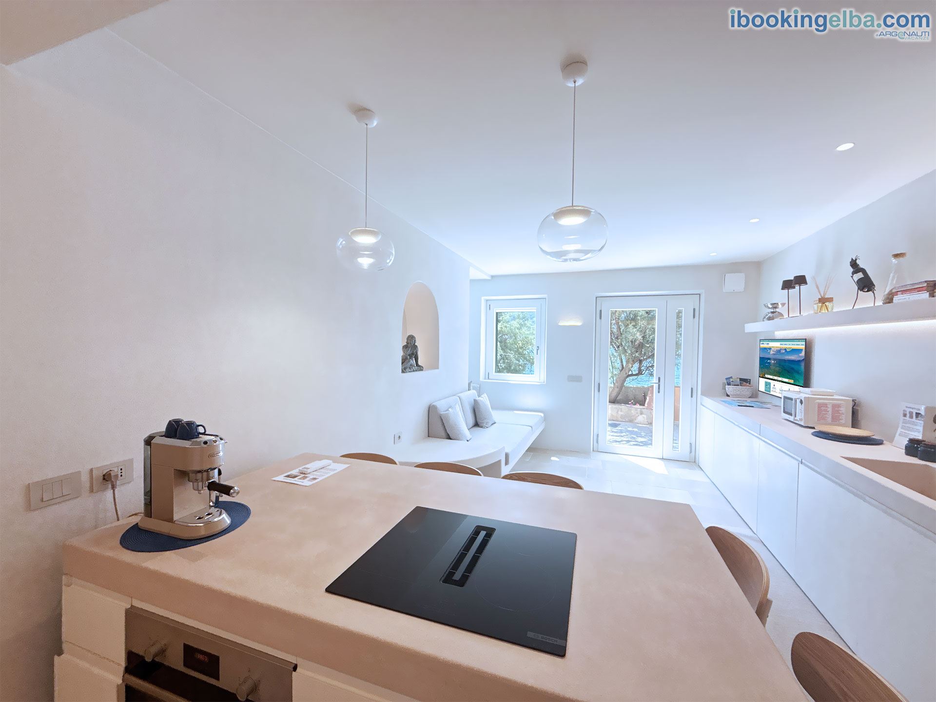 Casa Capo Enfola - Soggiorno con angolo cottura