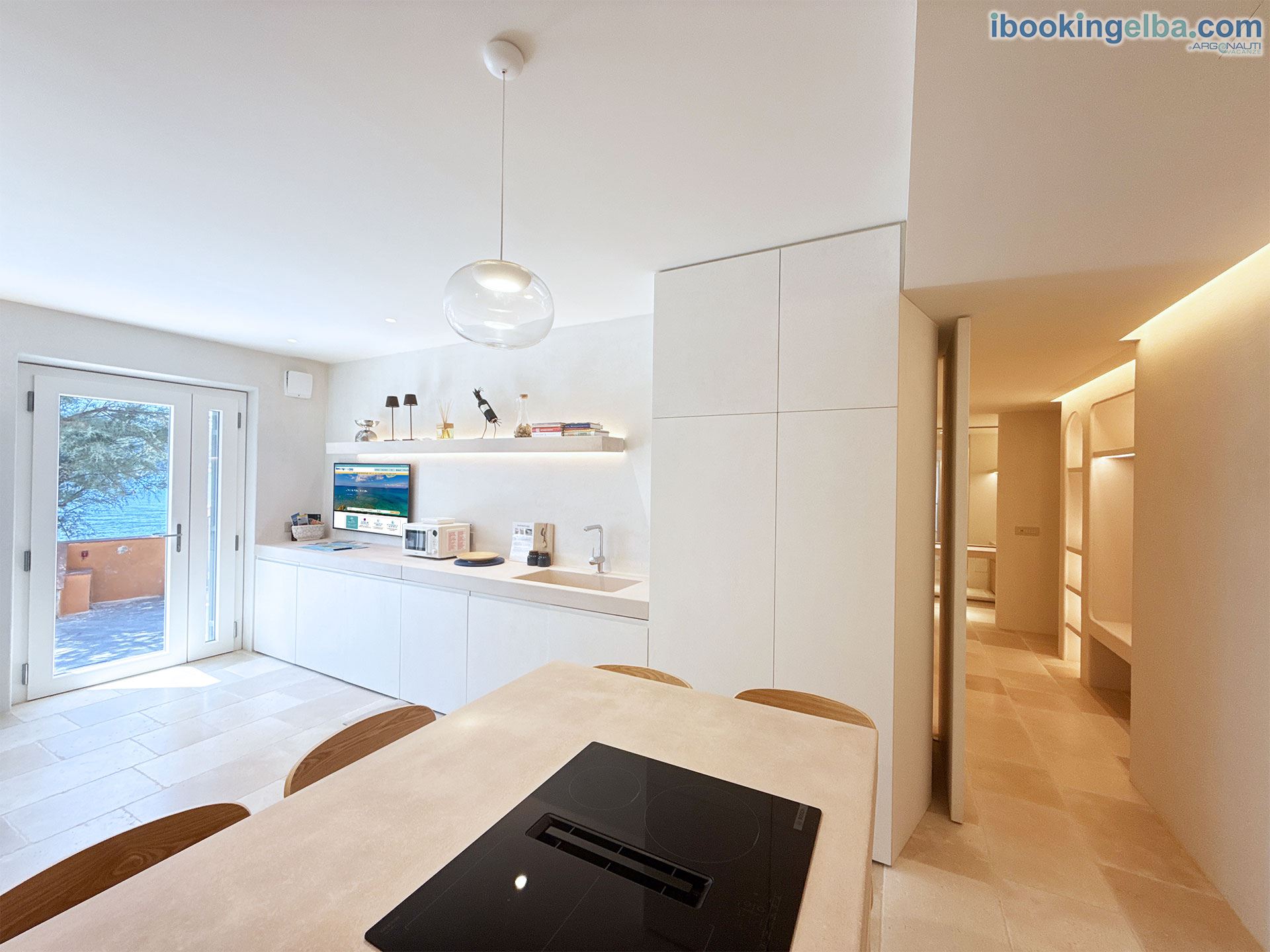 Casa Capo Enfola - Soggiorno con angolo cottura