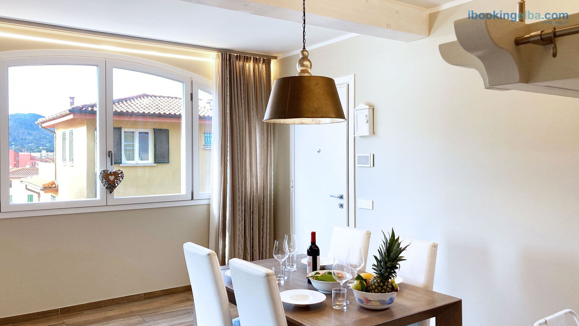 Falconetta Luxury House - Soggiorno con zona pranzo