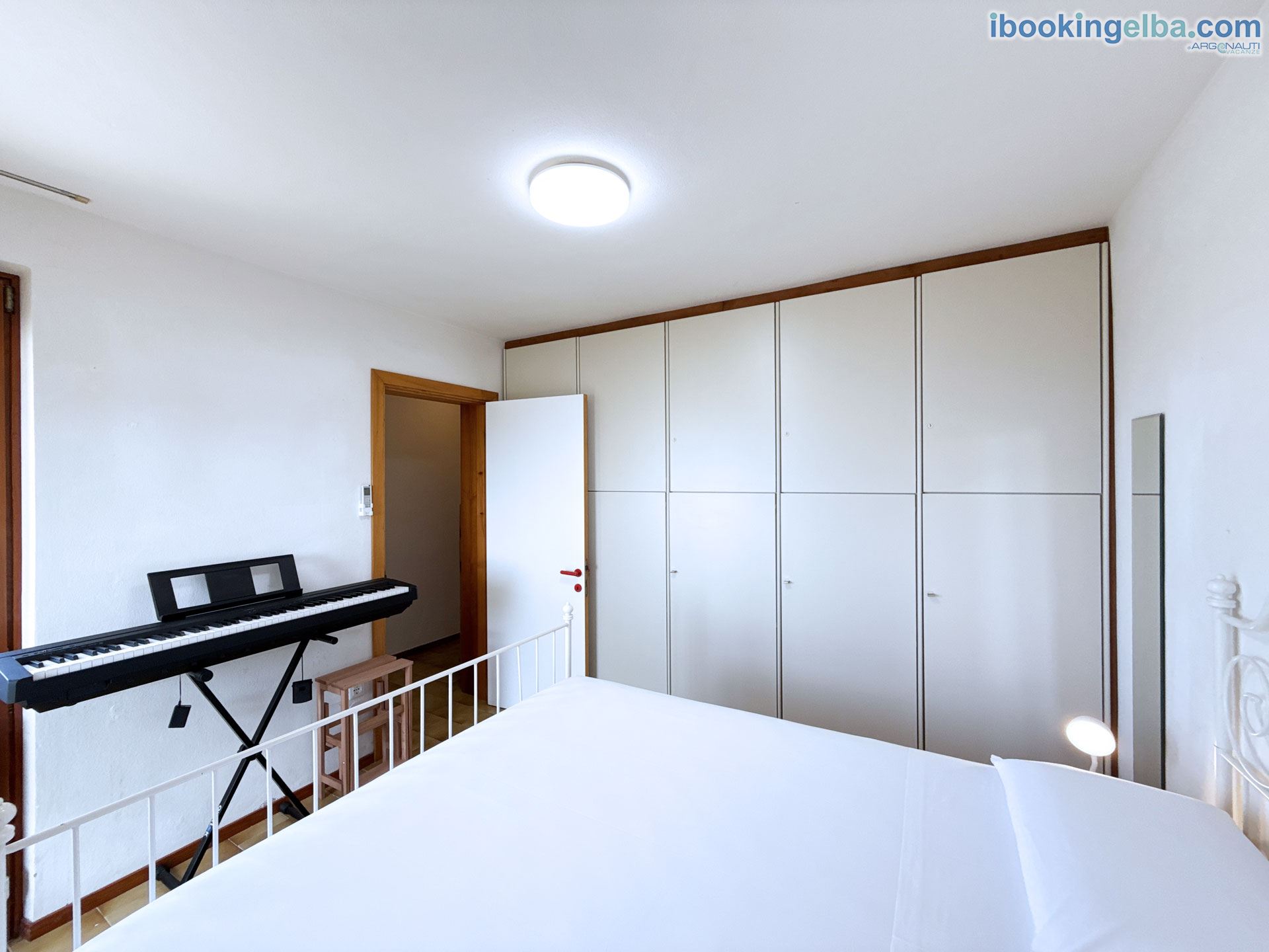 Villetta Fonza - Camera matrimoniale 3 con vista mare