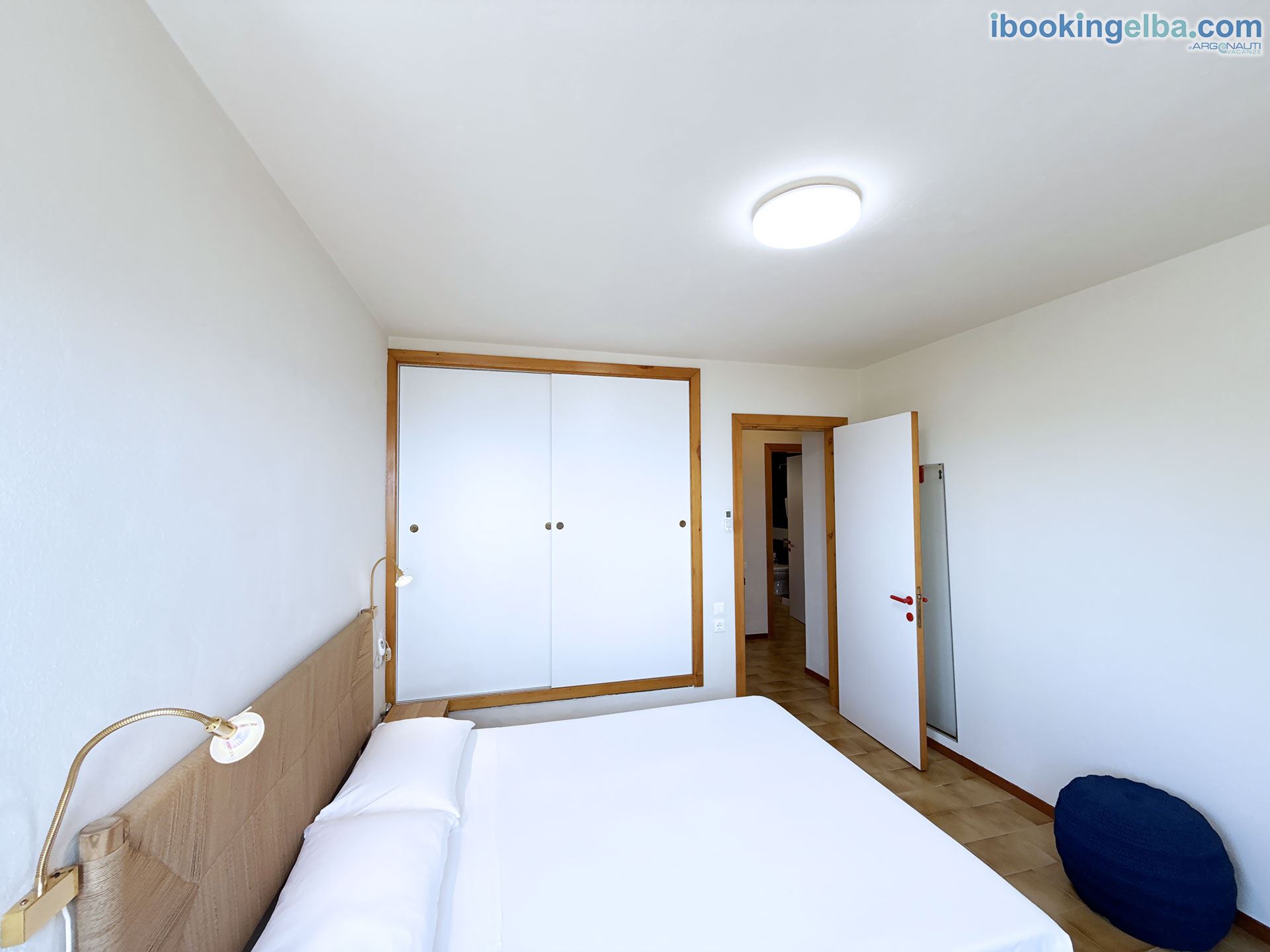 Villetta Fonza - Camera matrimoniale 1 con vista mare