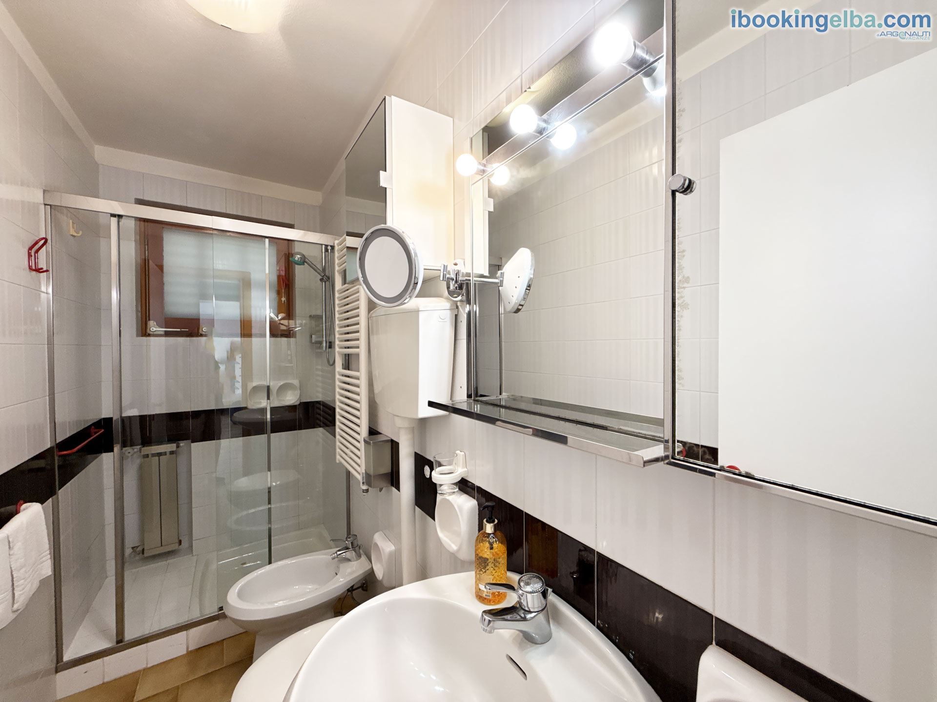 Villetta Fonza - Bagno 2 con box doccia