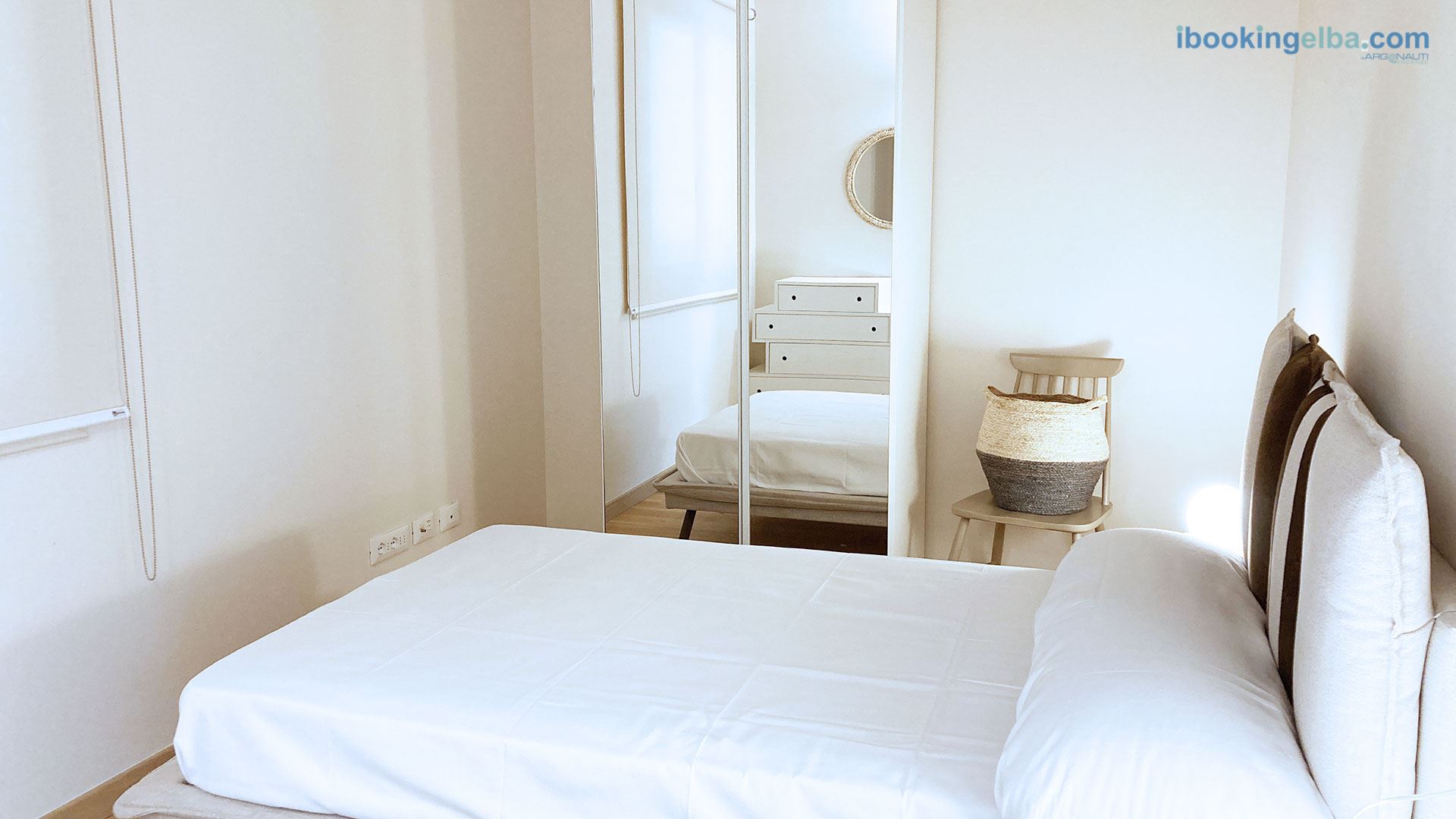 Camera letto alla francese al 1°livello - Fronte Mare Suites - Quadrilocale (C)