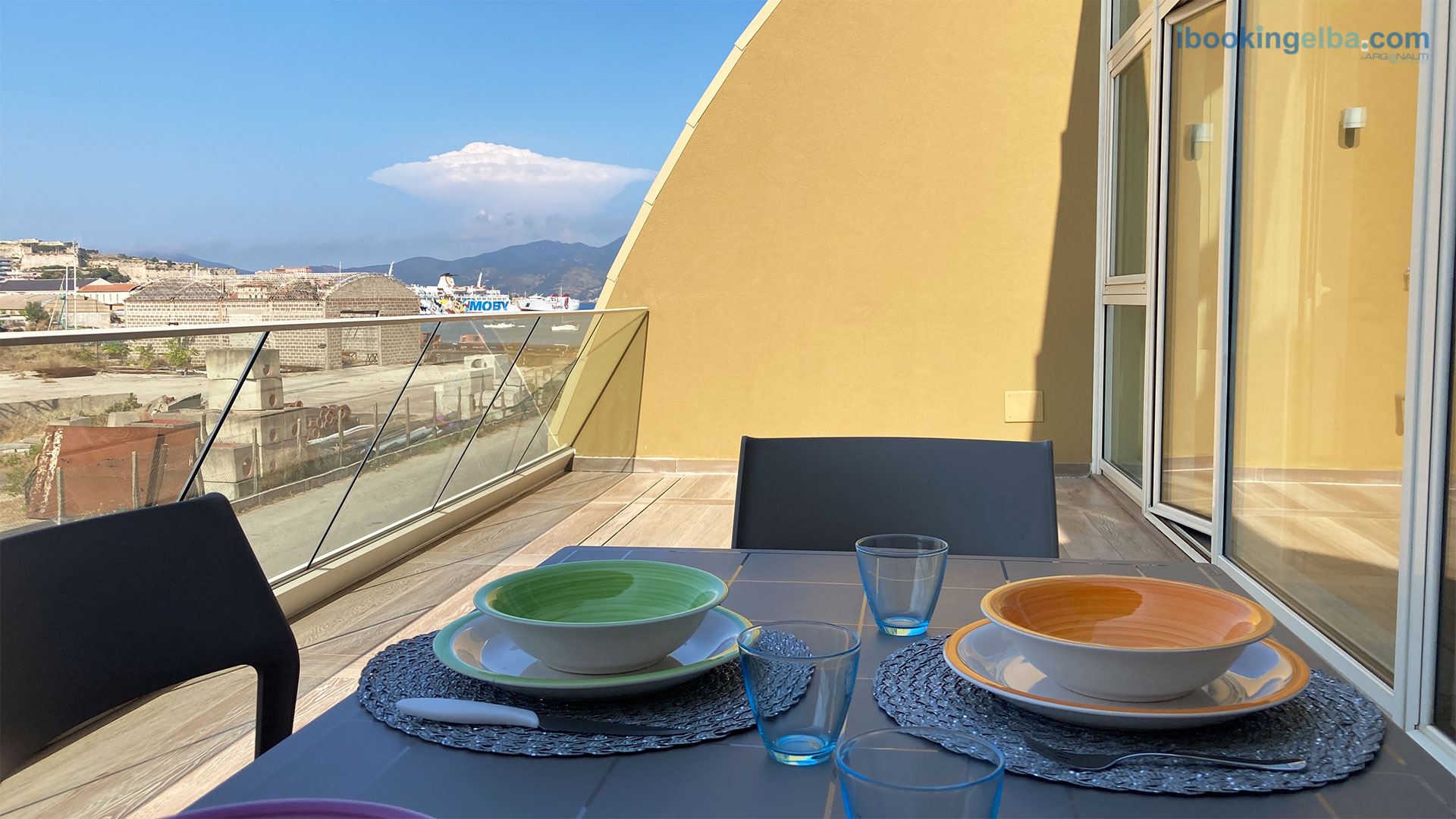 Terrazza attrezzata vista mare - Fronte Mare Suites - Quadrilocale (C)