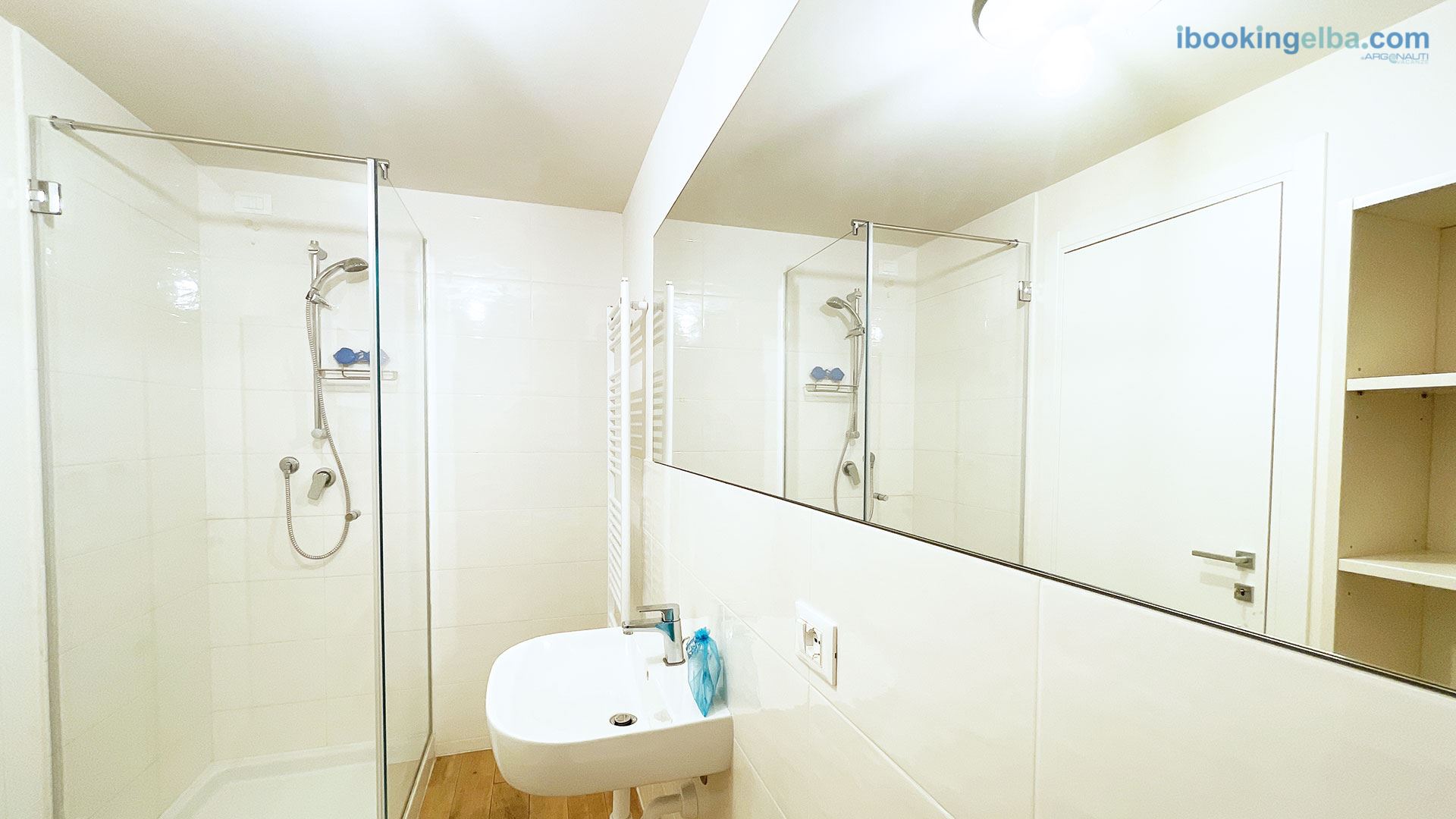 Fronte Mare Suites - Studio (H) - bagno con box doccia
