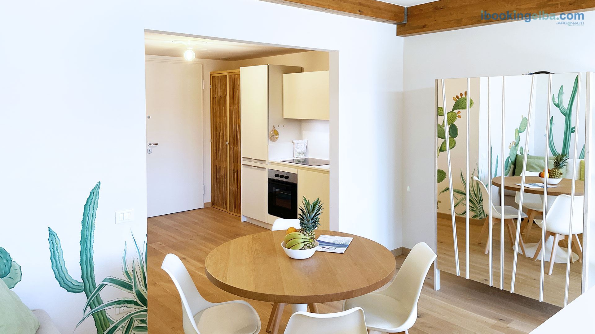 Fronte Mare Suites - Studio (H) - Soggiorno con divano e Zona Relax