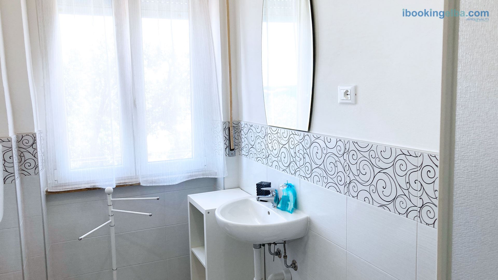 Casa Gioia (2) - Bagno con box doccia