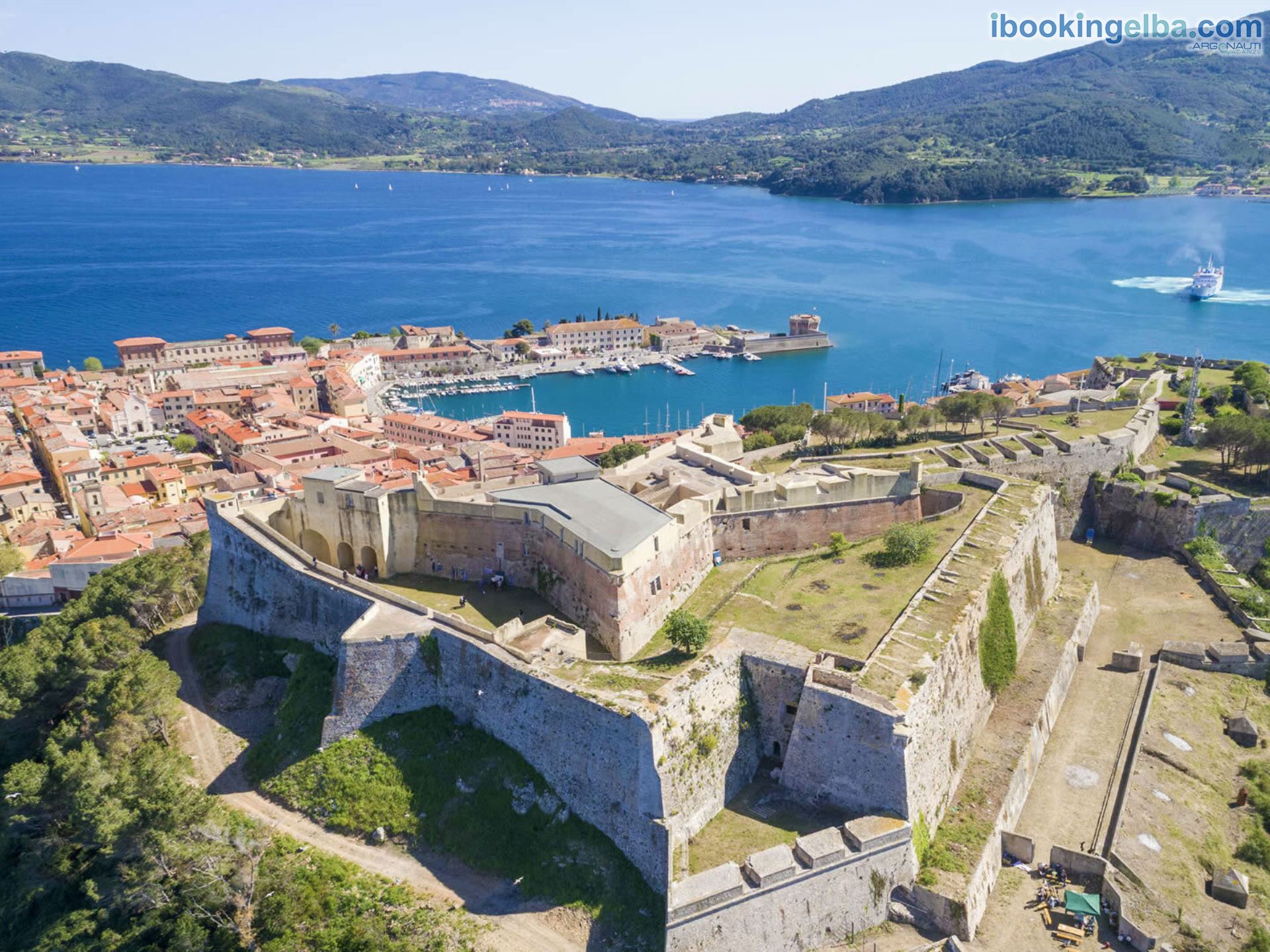Portoferraio - Vista aerea del Forte Falcone