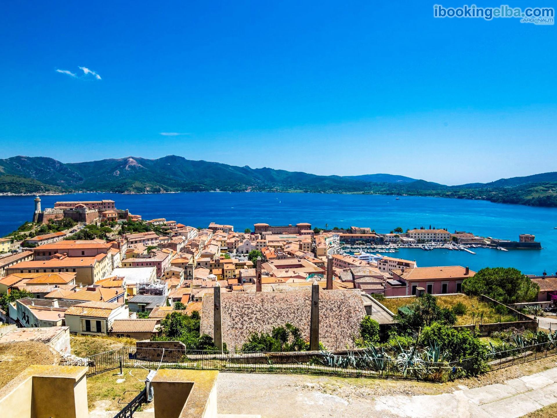 Portoferraio - centro storico dal Forte Falcone