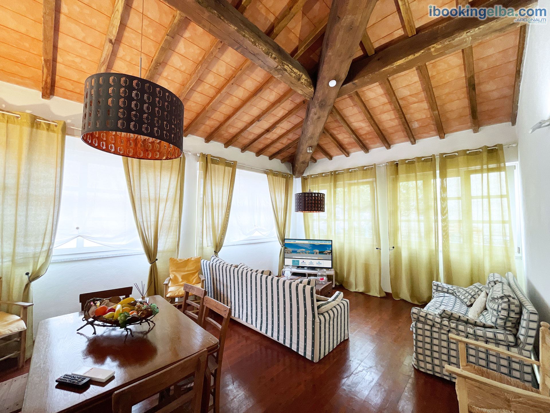 Casa Kennedy - Soggiorno con zona pranzo e relax