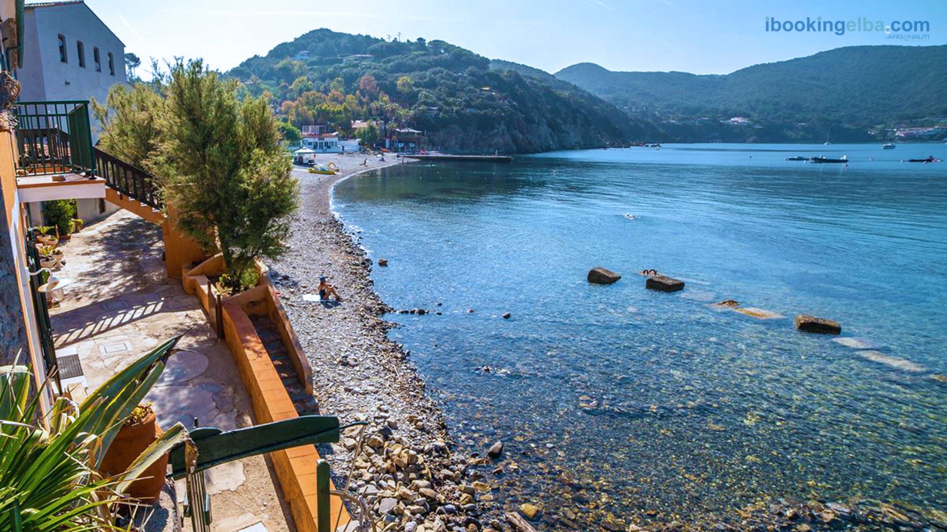 Spiaggia dell' Enfola - vista dalla Casa