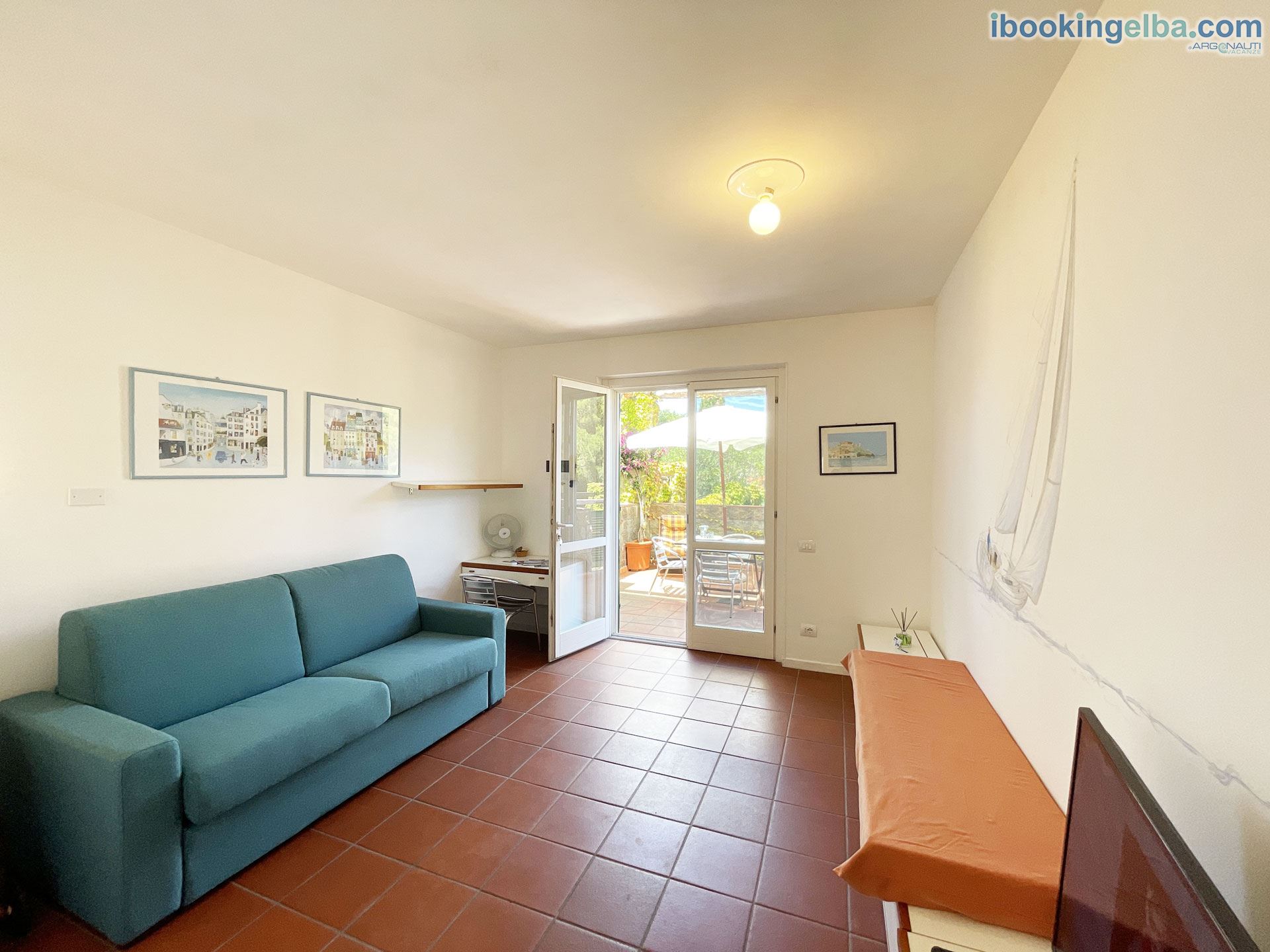 Sant'Anna del Volterraio - I Lecci 3 - Soggiorno con divano letto