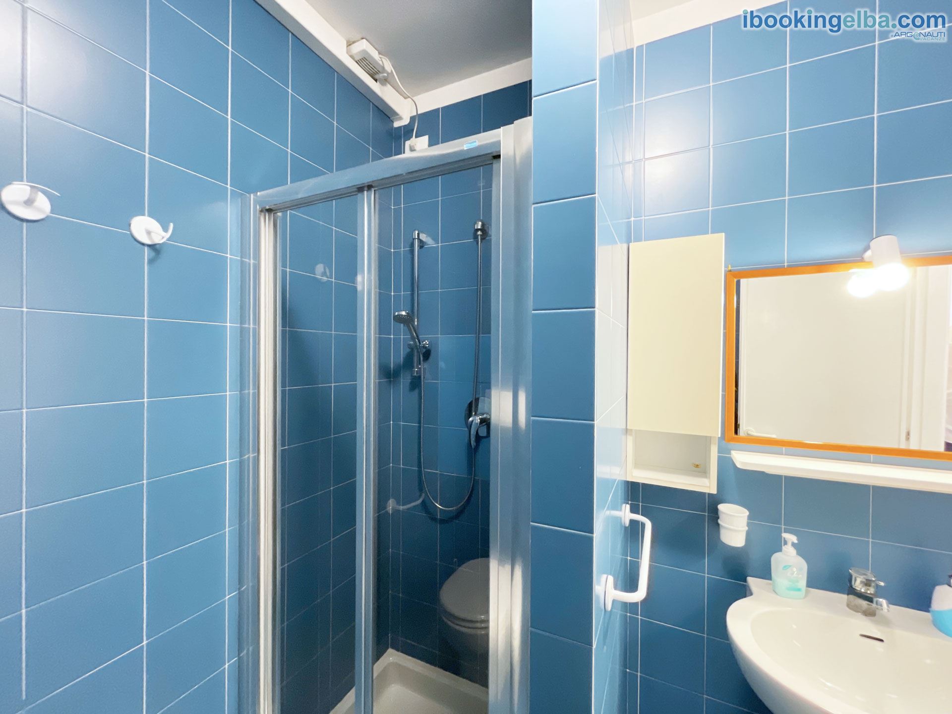 Sant'Anna del Volterraio - I Lecci 3 - Bagno con box doccia
