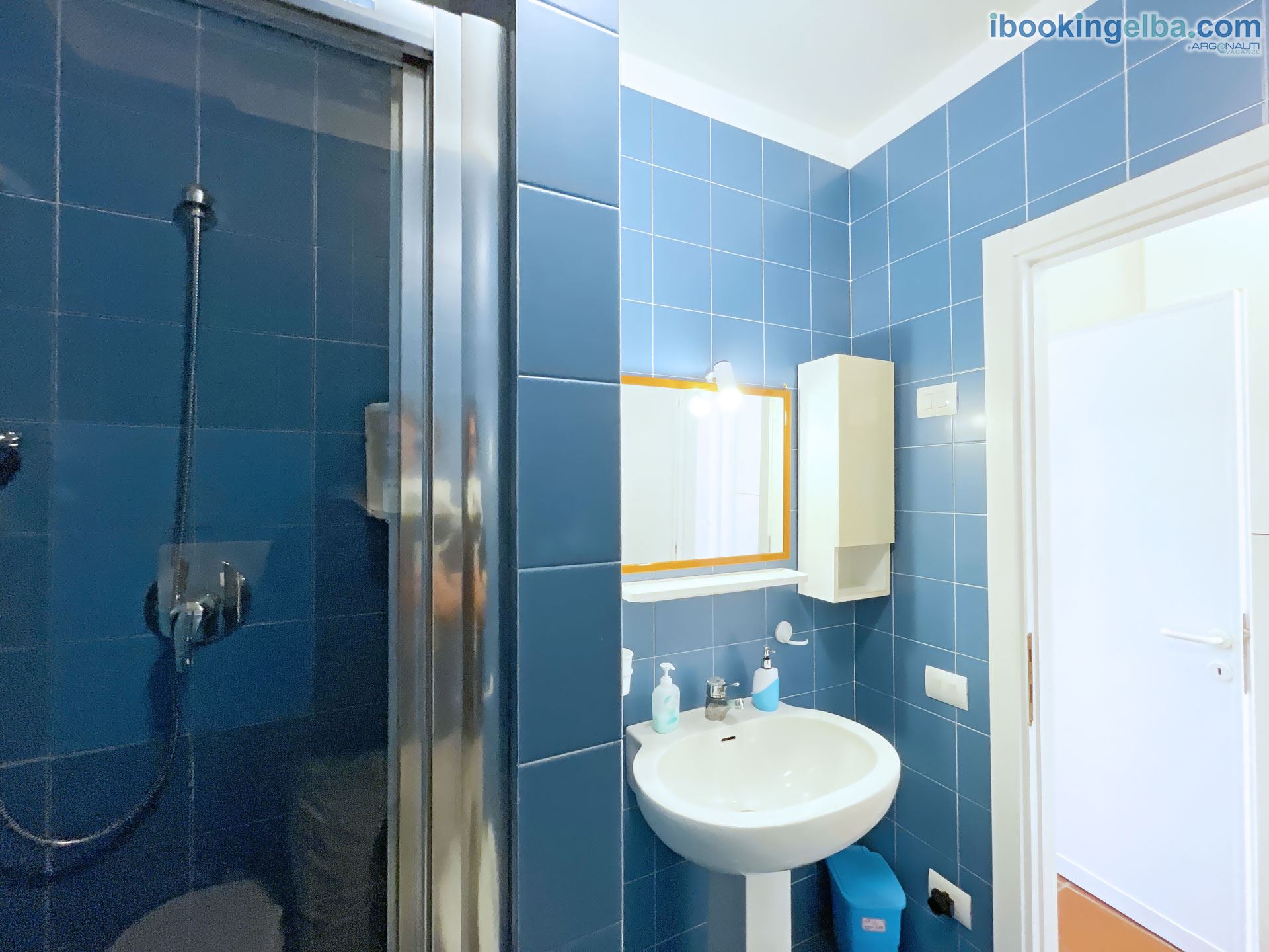 Sant'Anna del Volterraio - I Lecci 3 - Bagno con box doccia
