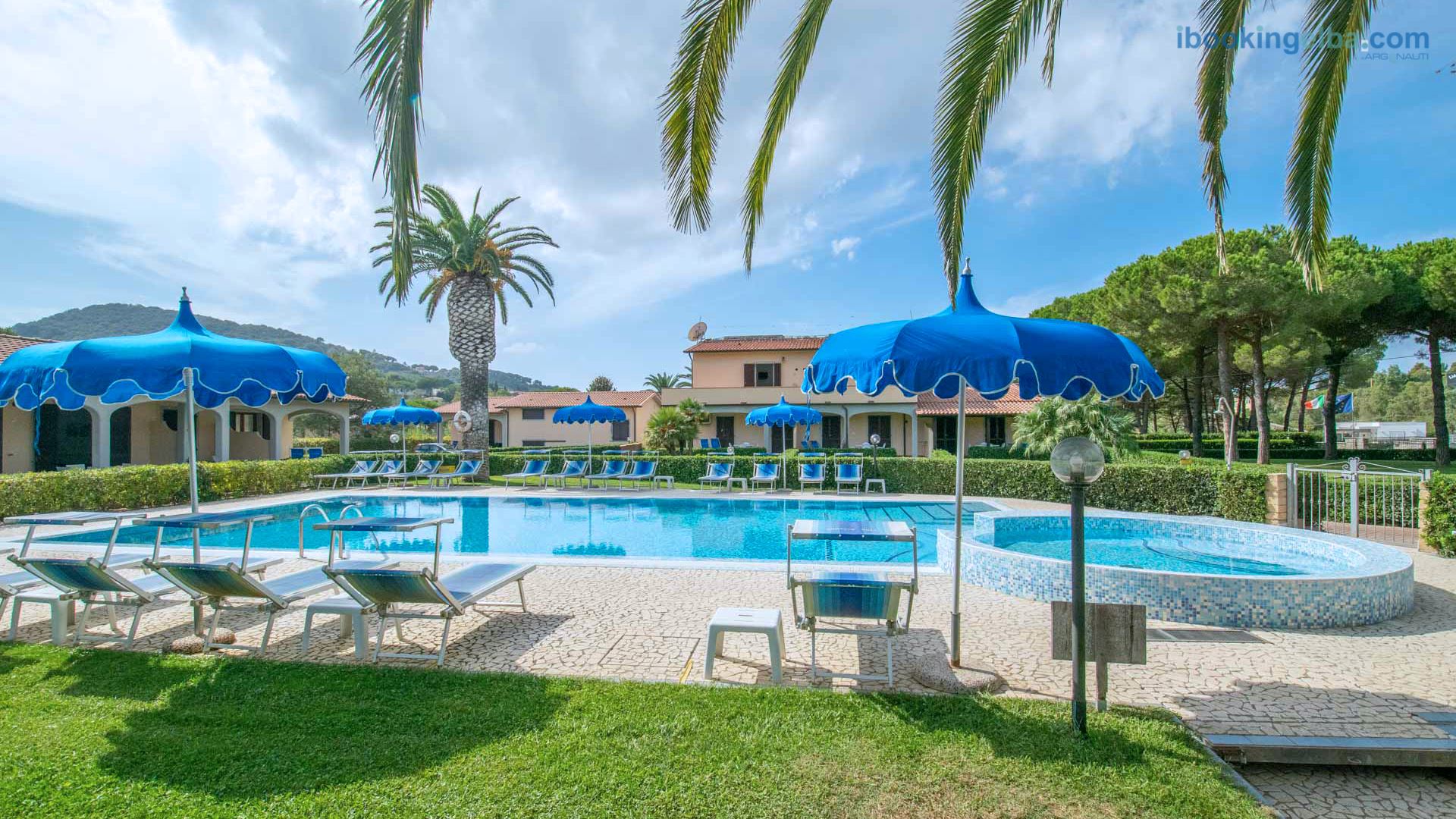 Appartamenti - Lido Azzurro - Piscina