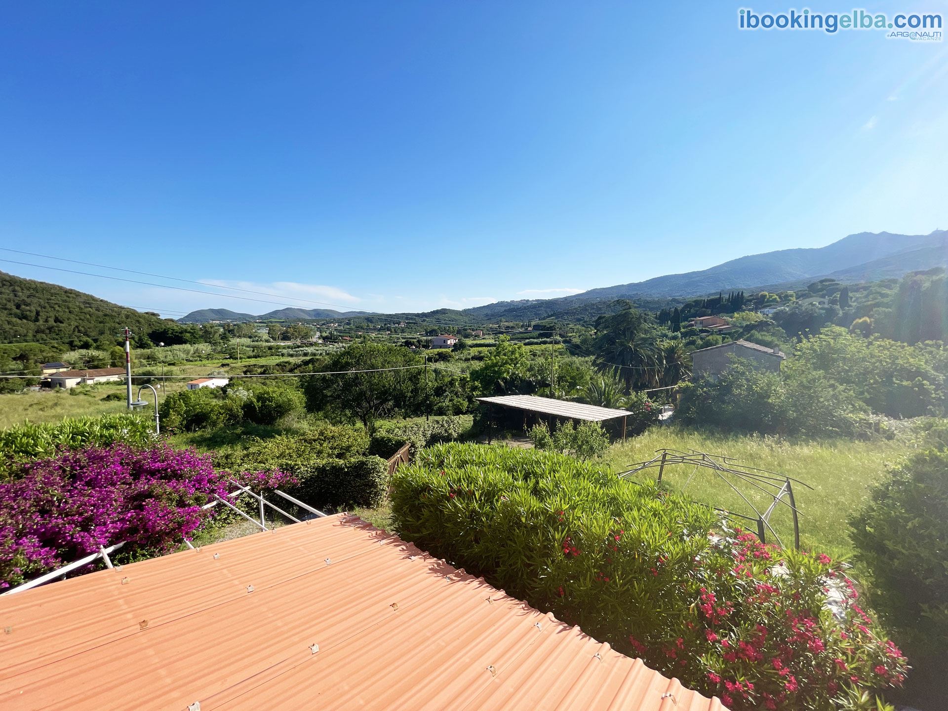 Casa Andrea I Marmi - Vista dalla Camera Matrimoniale