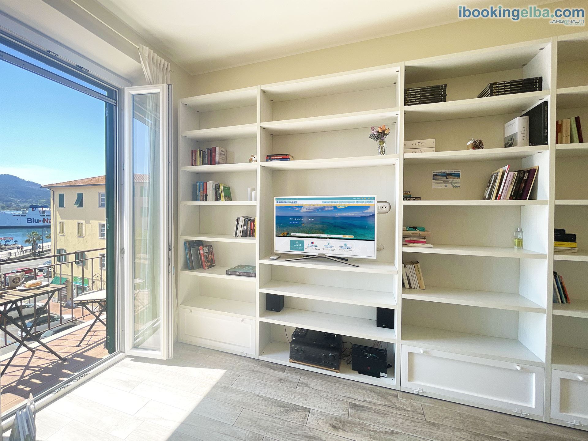 Casa Oliviero - Salotto con terrazzo vista mare