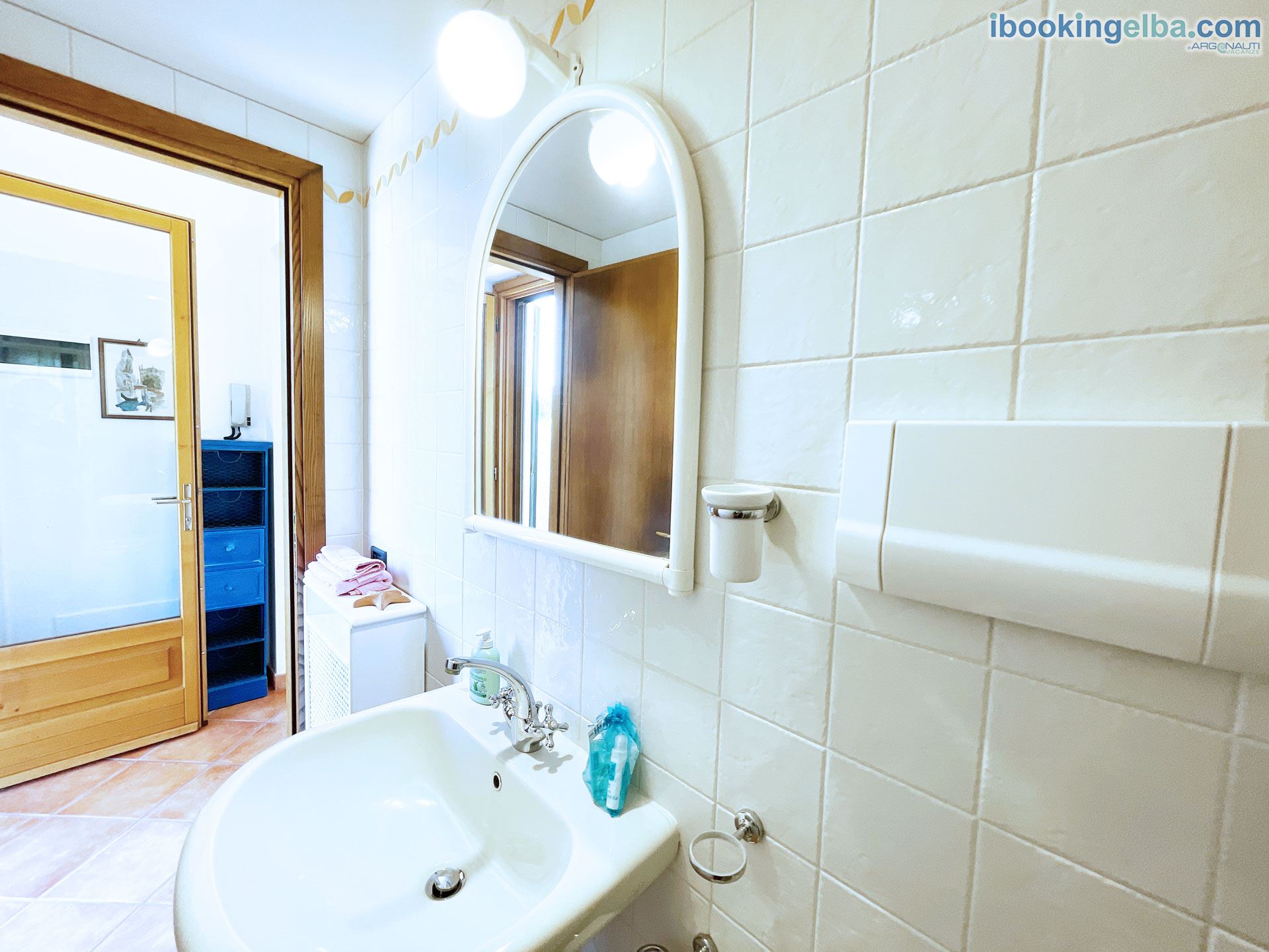 Villa Presaccia - Piano terra - Bagno 2 con Box Doccia
