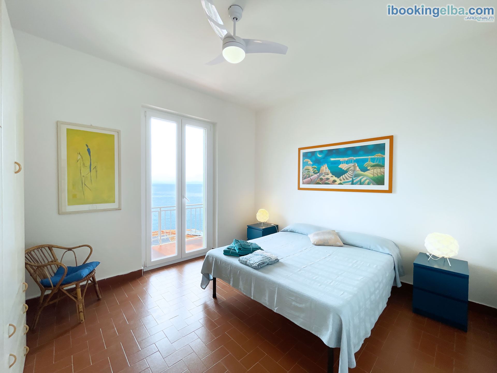 VILLA PORTICCIOLO - (primo piano) Camera matimoniale vista mare con accesso al terrazzo