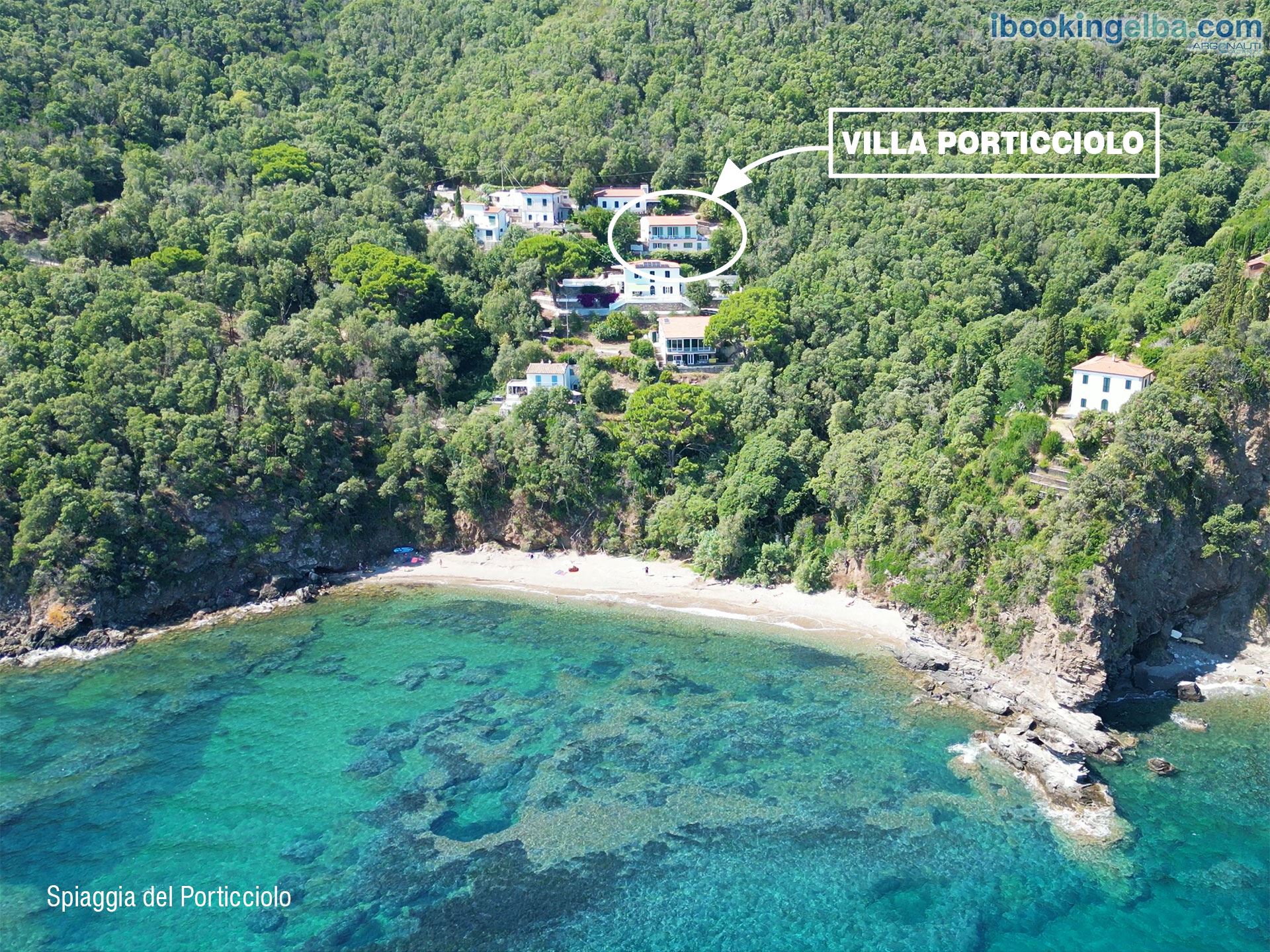 VILLA PORTICCIOLO - Vista aerea della casa dal mare