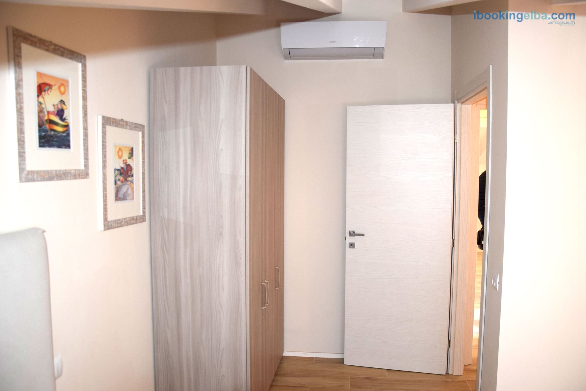 Il Sogno Azzurro - camera matrimoniale con terzo letto - particolare
