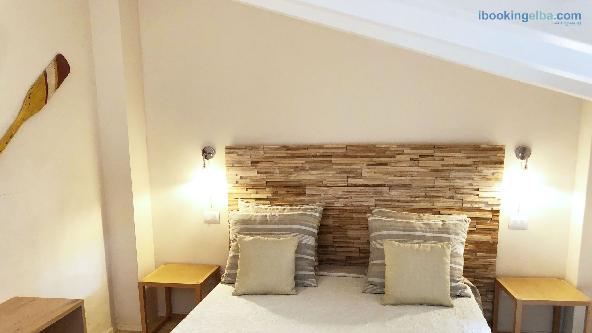 Sogno Azzurro - Quadri Deluxe (n°17) Camera tripla con letto matrimoniale e letto singolo