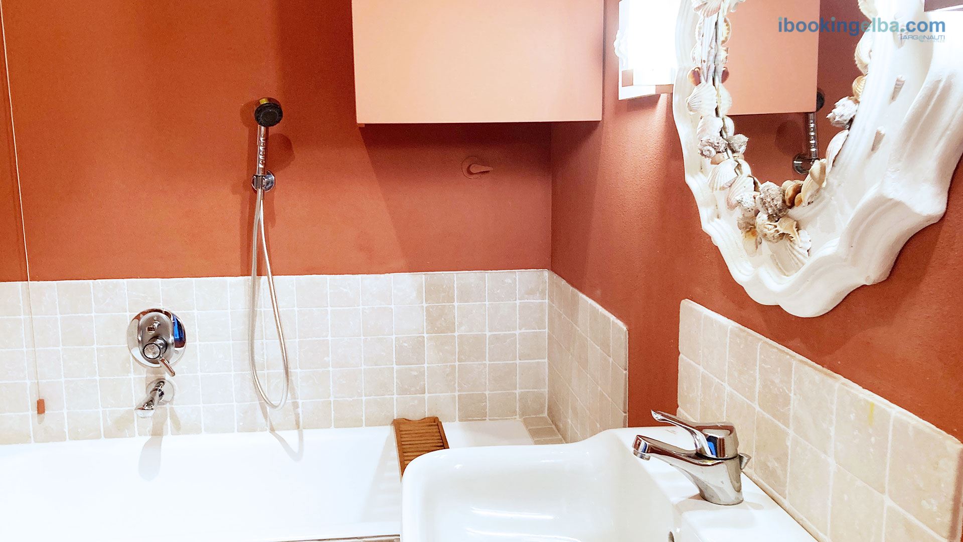 Sant'Anna del Volterraio - I Limoni 4 - Bagno con Vasca e Doccia