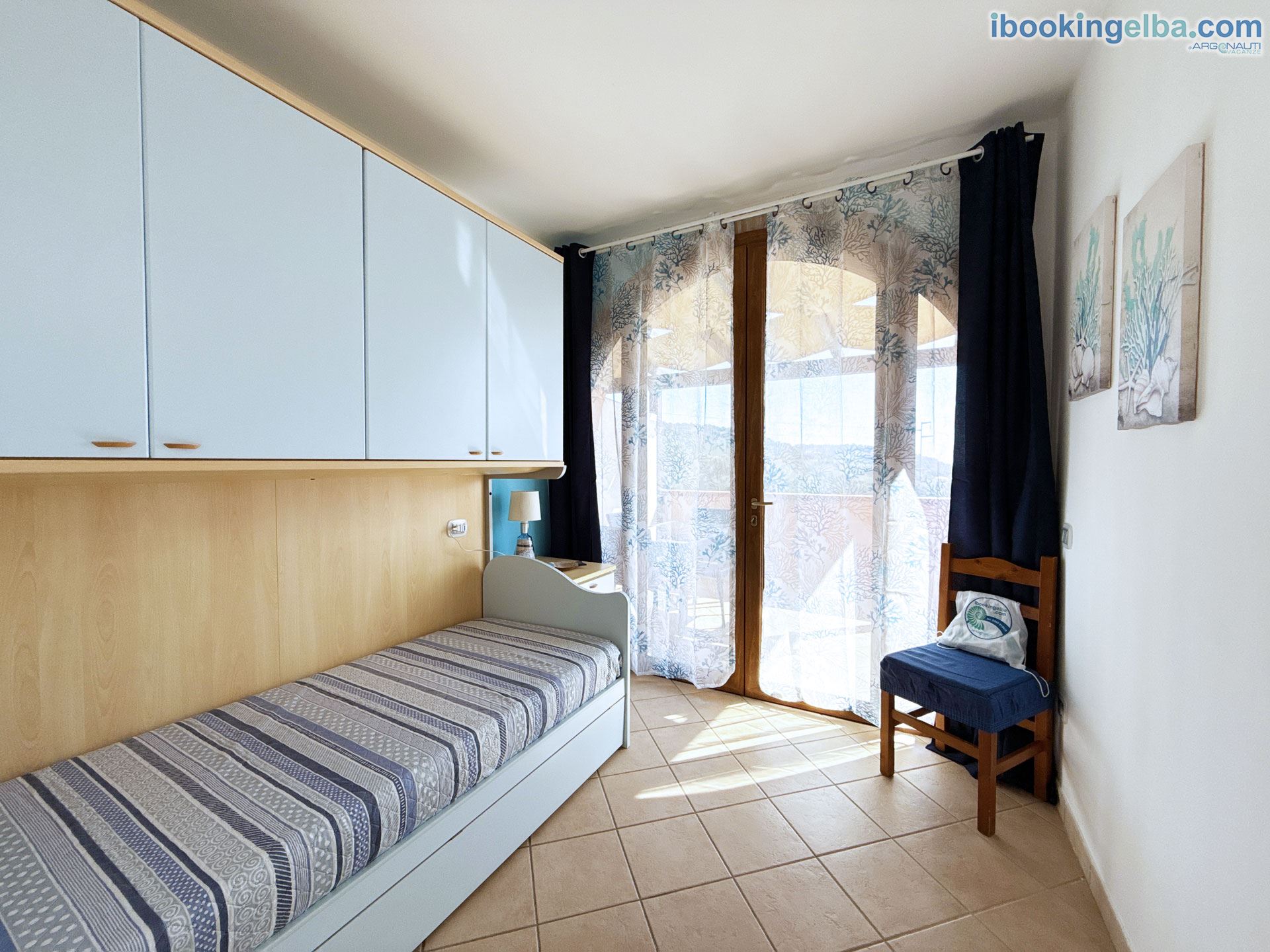 La Risacca - Trilocale Vista Mare - Camera doppia con letto a scomparsa