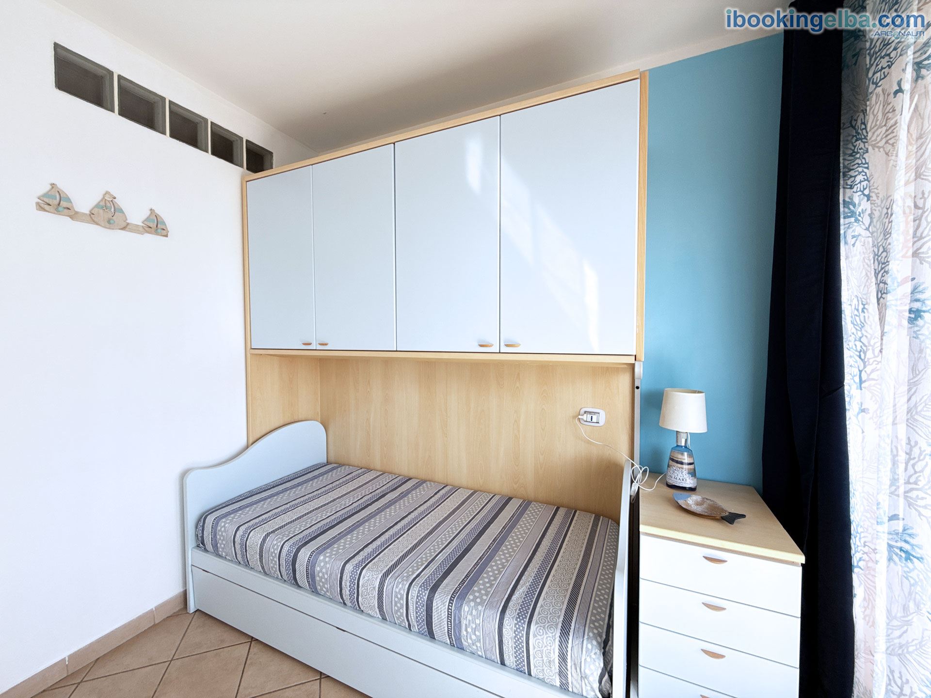 La Risacca - Trilocale Vista Mare - Camera doppia con letto a scomparsa