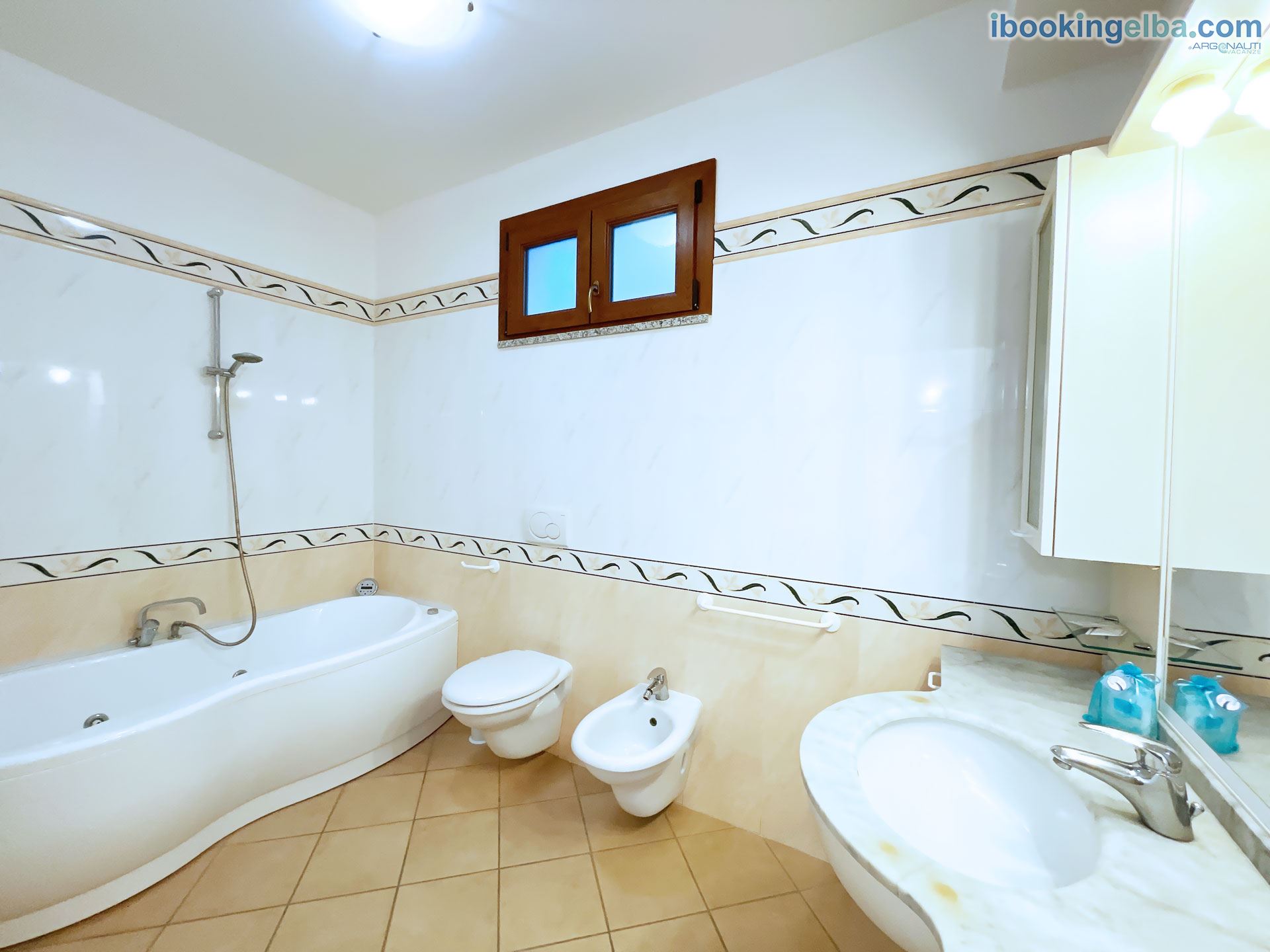 La Risacca - Superior - (1° livello) Bagno con vasca