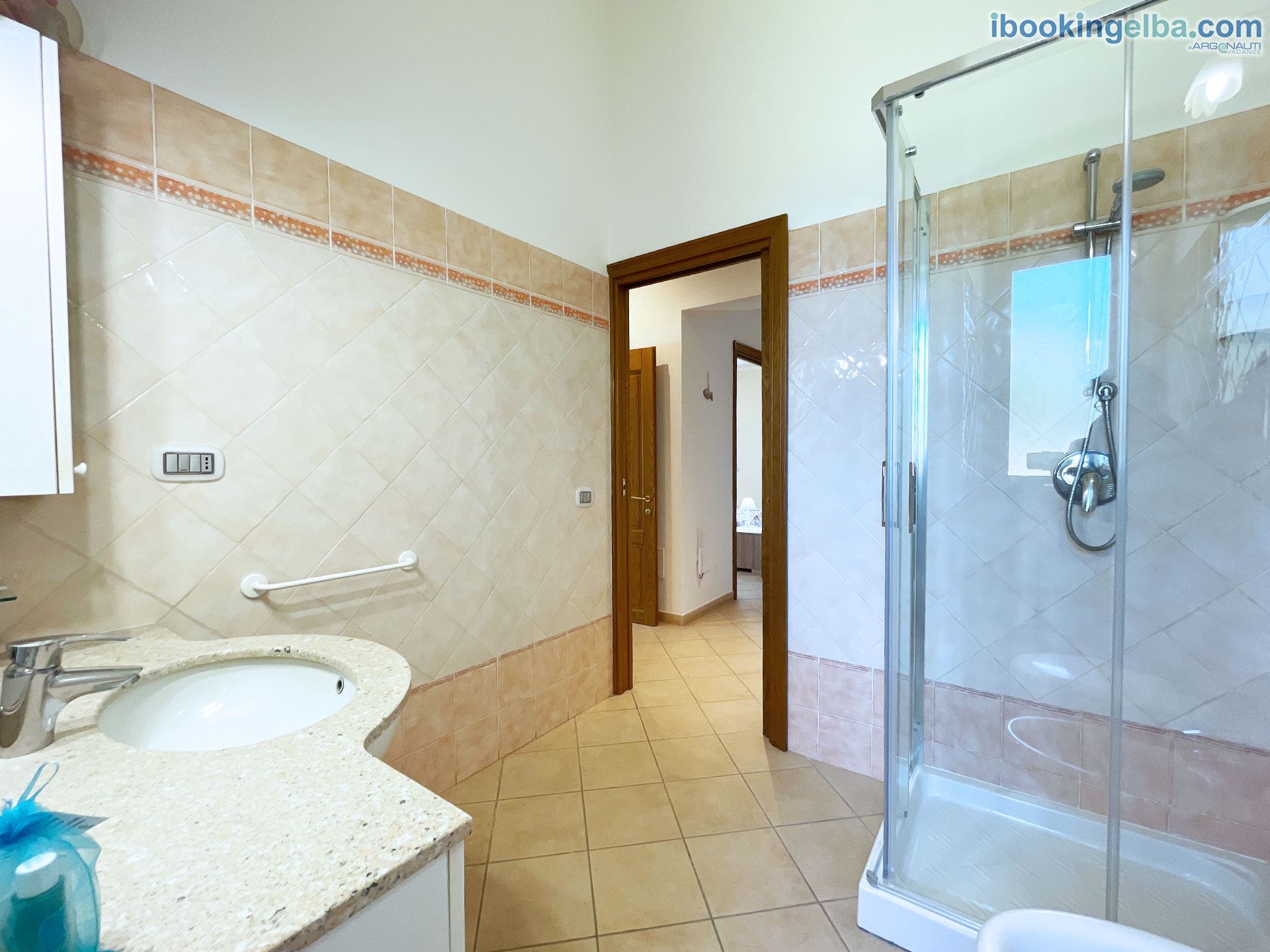 La Risacca - Superior - (2° livello) Bagno con box doccia